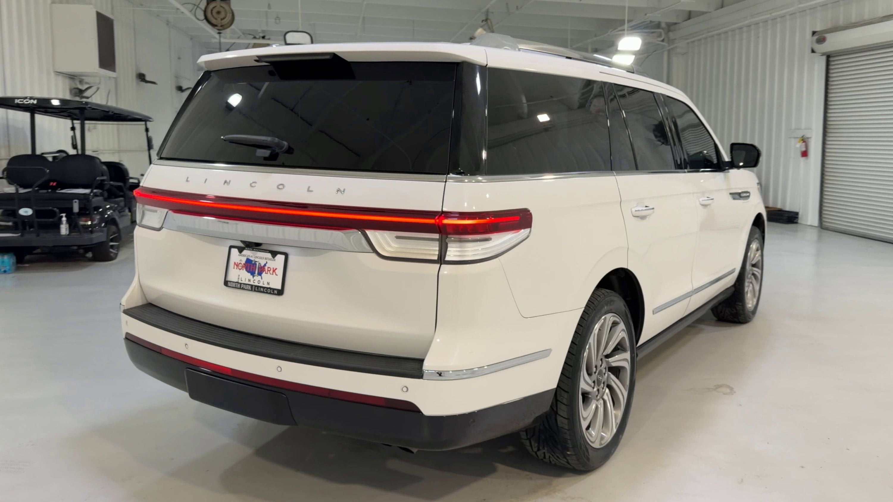 2022 Lincoln Navigator Reserve