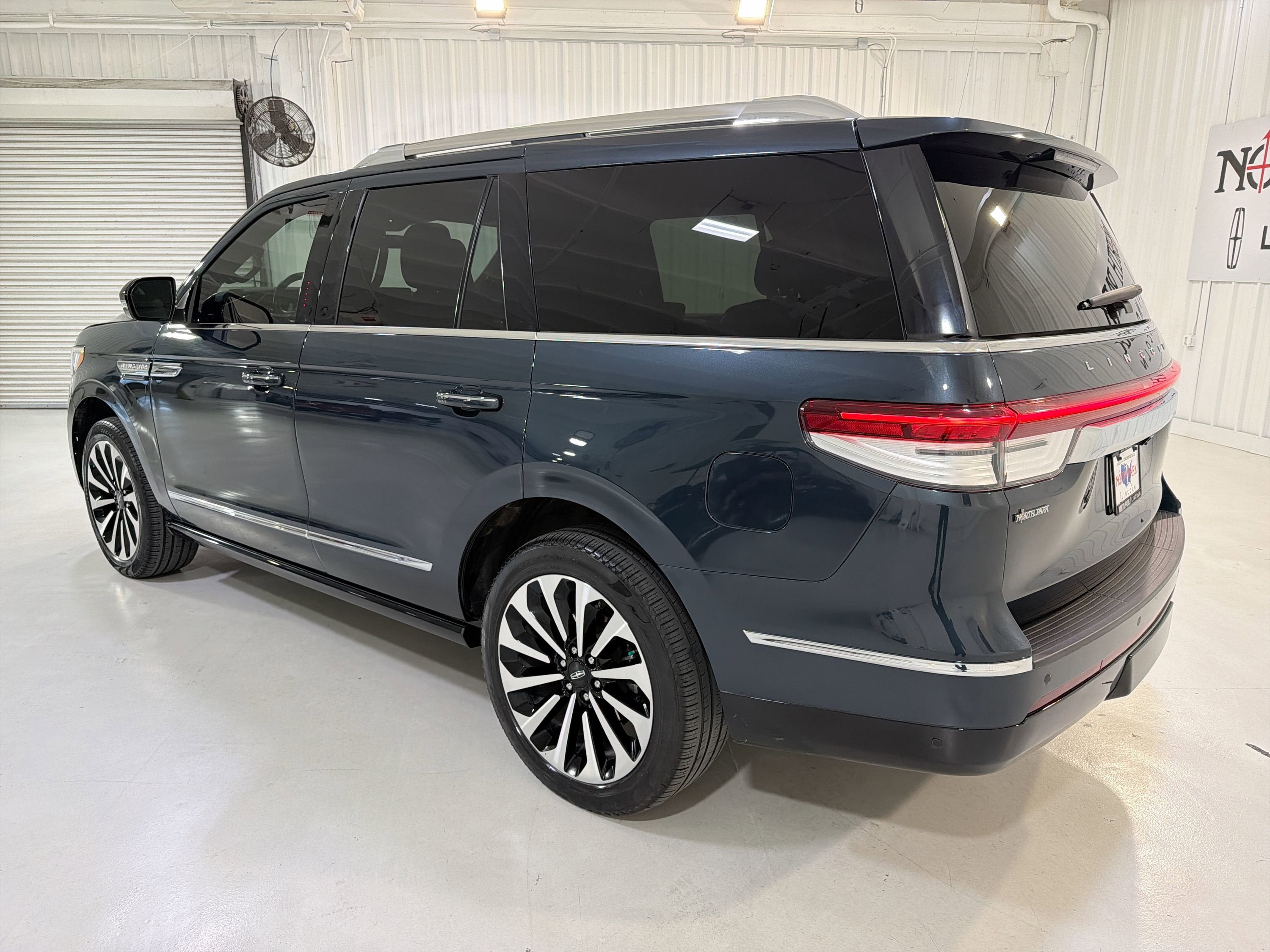2022 Lincoln Navigator Reserve