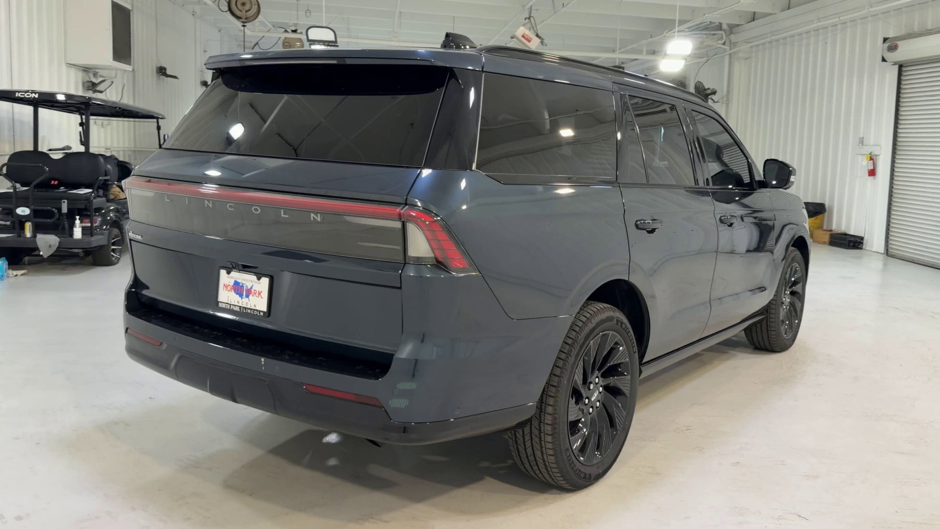 2025 Lincoln Navigator Reserve