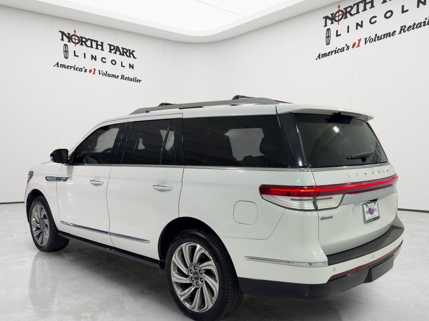 2023 Lincoln Navigator Reserve
