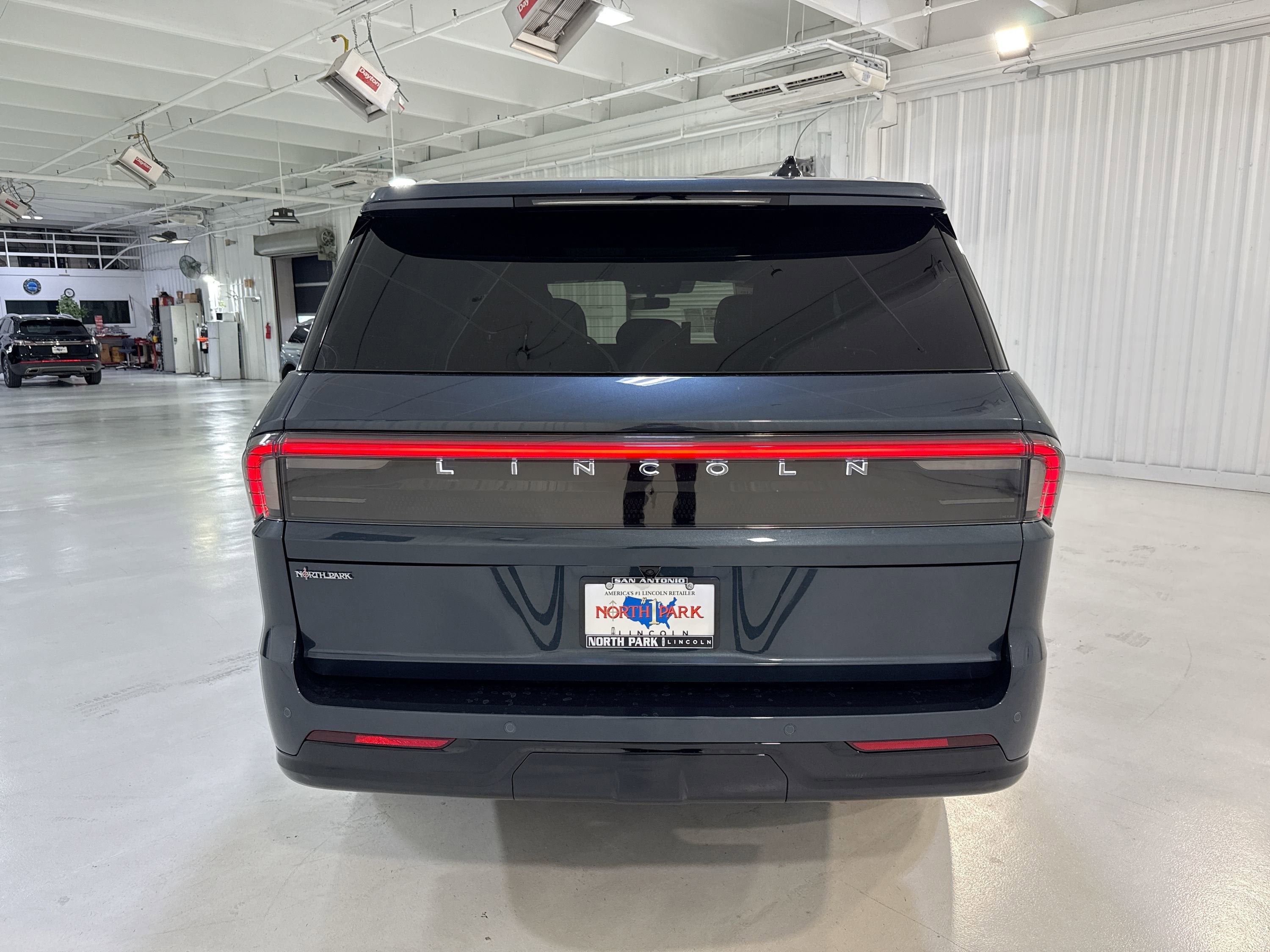 2025 Lincoln Navigator Reserve