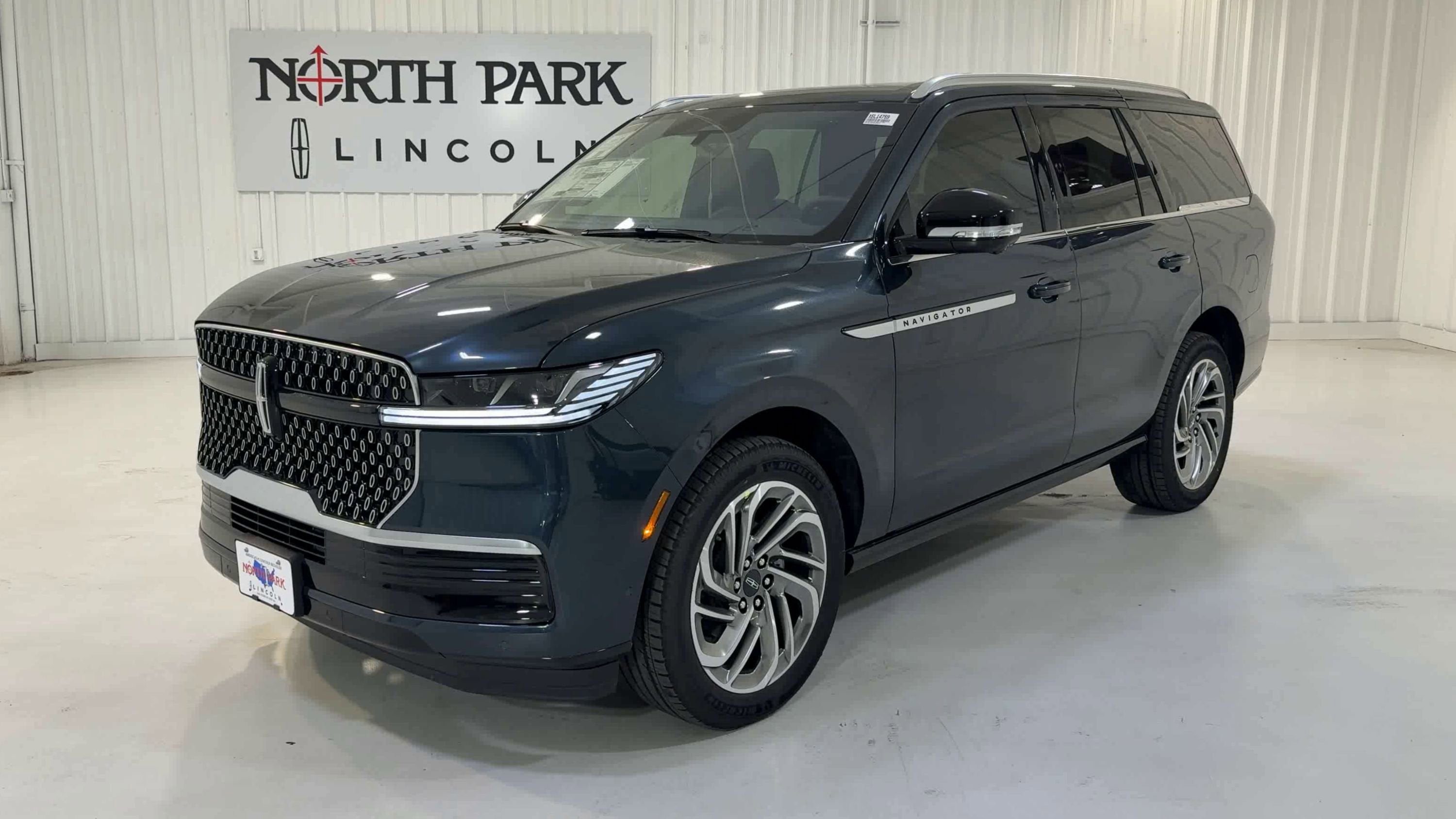 2025 Lincoln Navigator Reserve