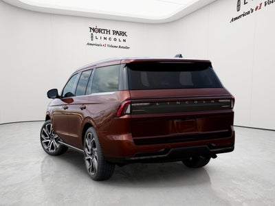 2027 Lincoln Navigator Reserve