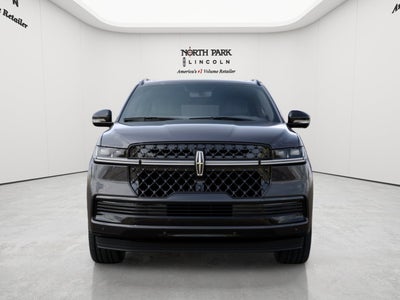 2027 Lincoln Navigator Reserve