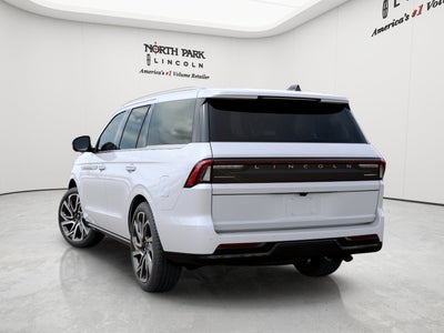 2027 Lincoln Navigator Reserve
