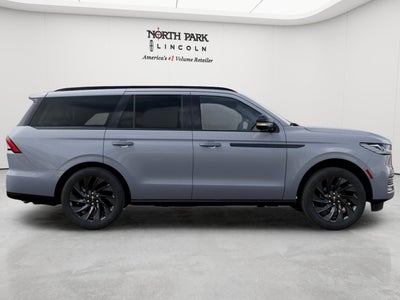 2027 Lincoln Navigator Reserve