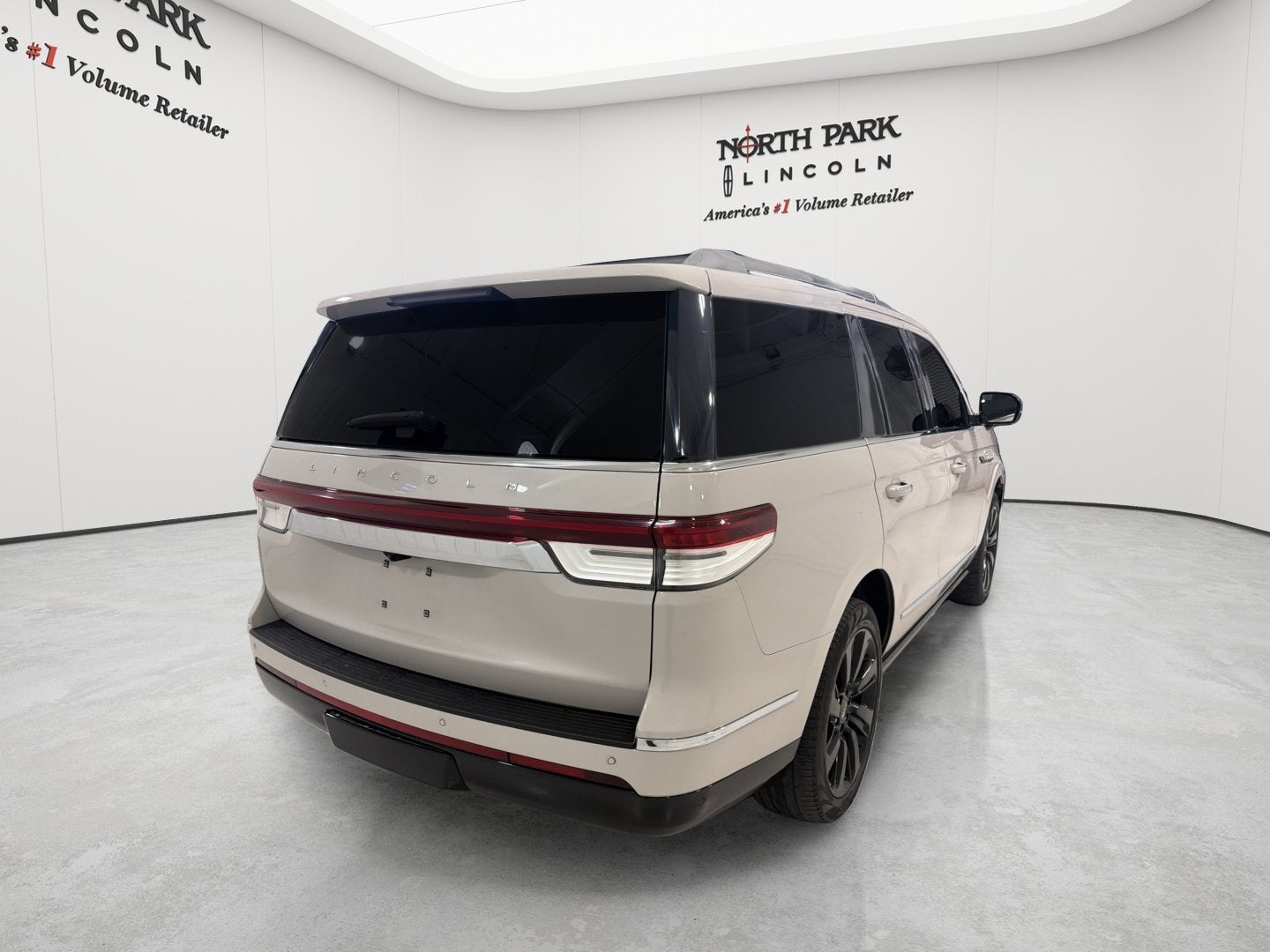 2023 Lincoln Navigator Reserve