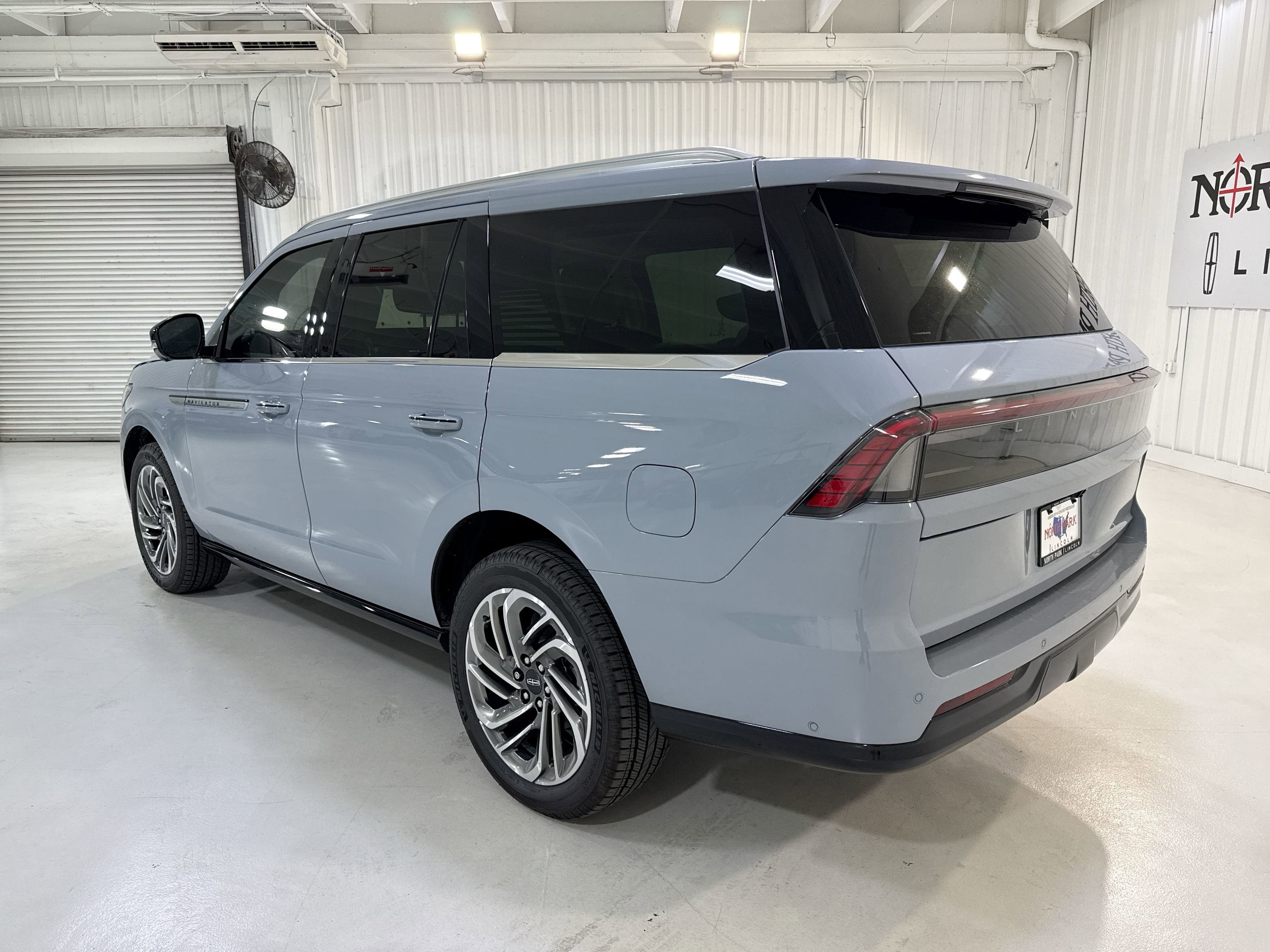 2025 Lincoln Navigator Reserve