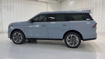 2025 Lincoln Navigator Reserve