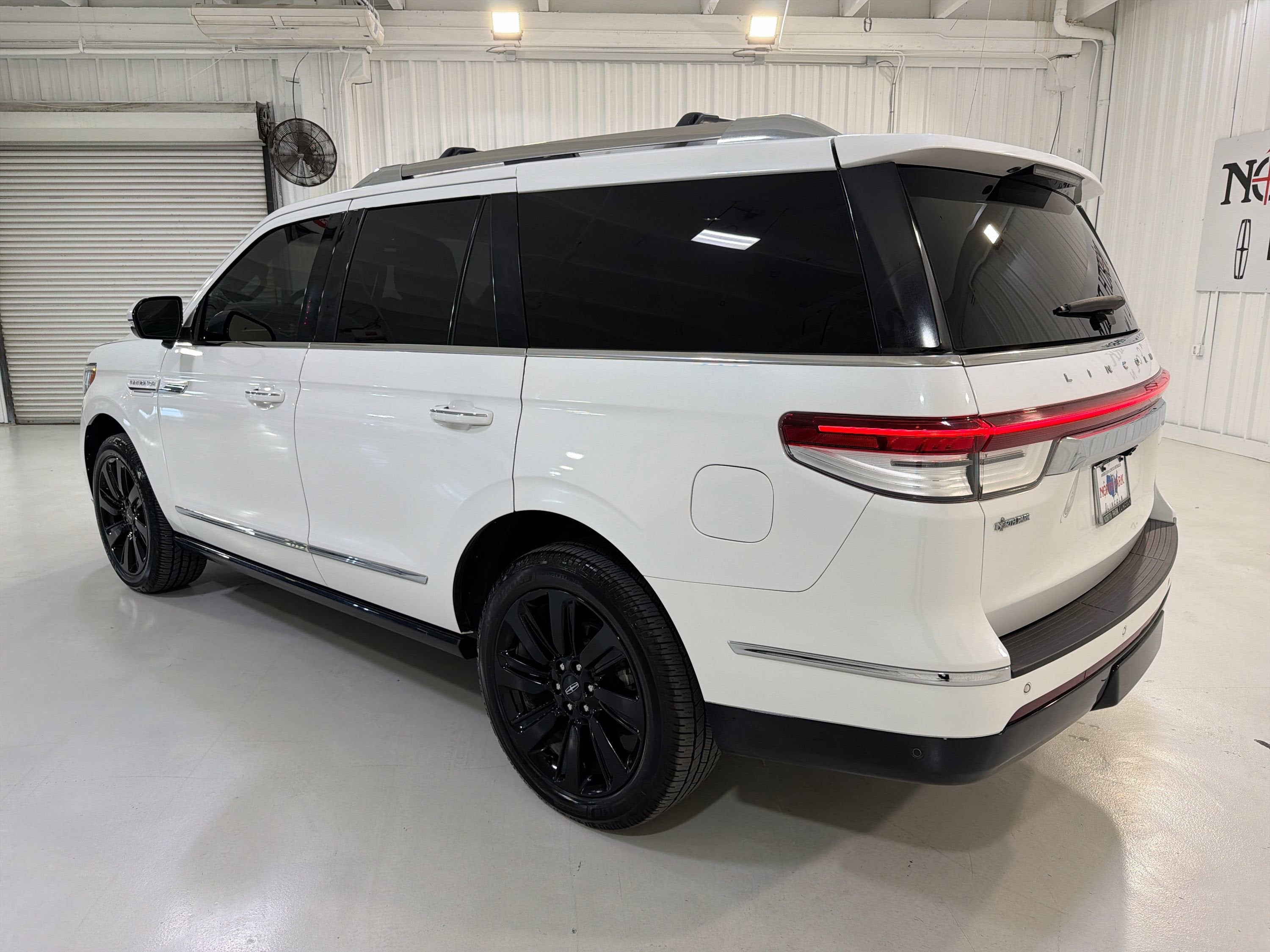 2023 Lincoln Navigator Reserve