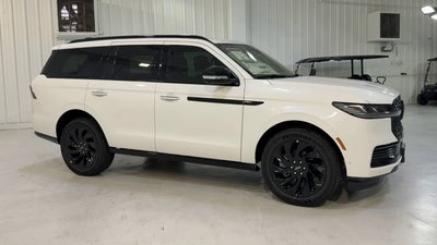 2025 Lincoln Navigator Reserve