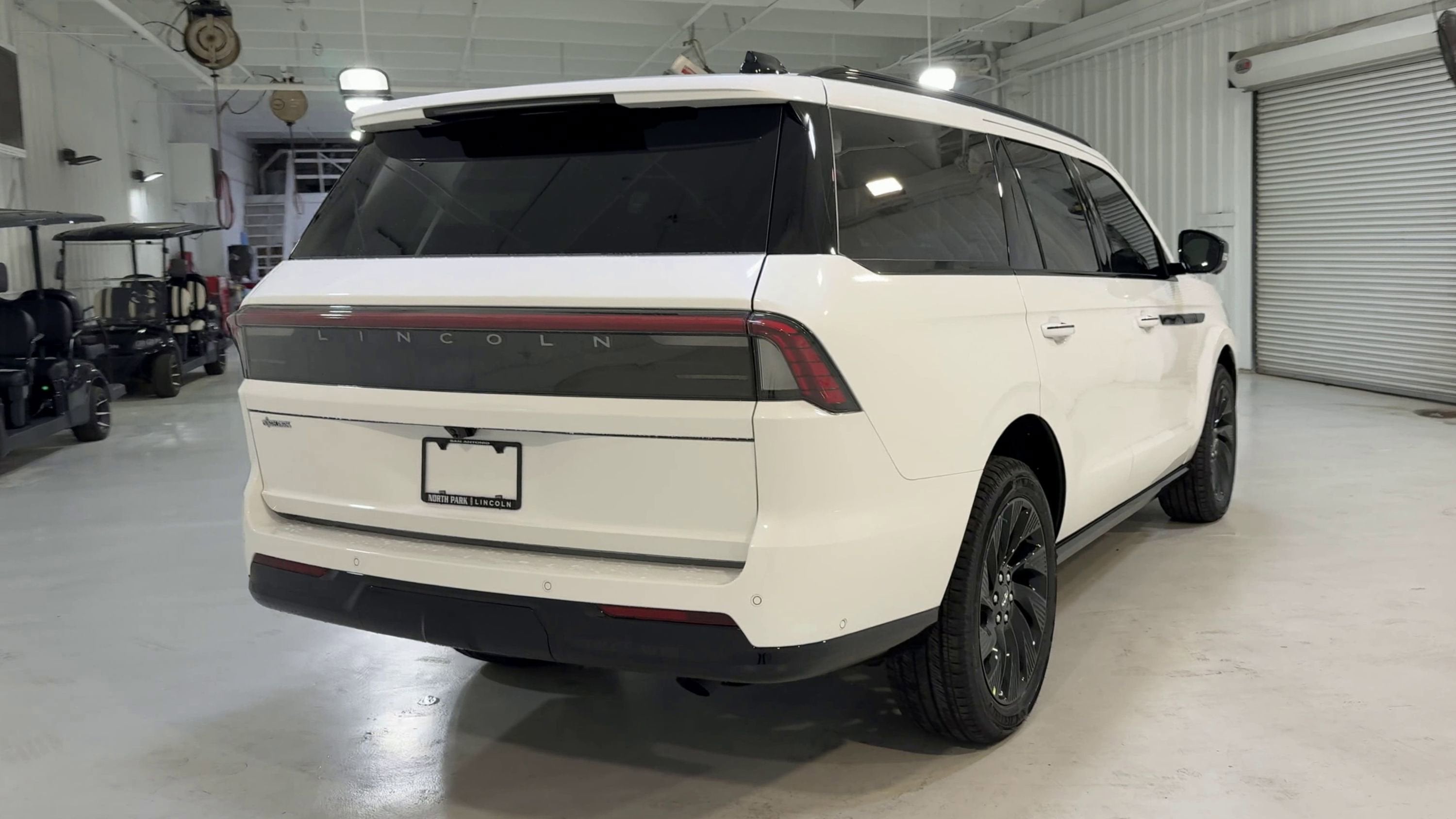 2025 Lincoln Navigator Reserve