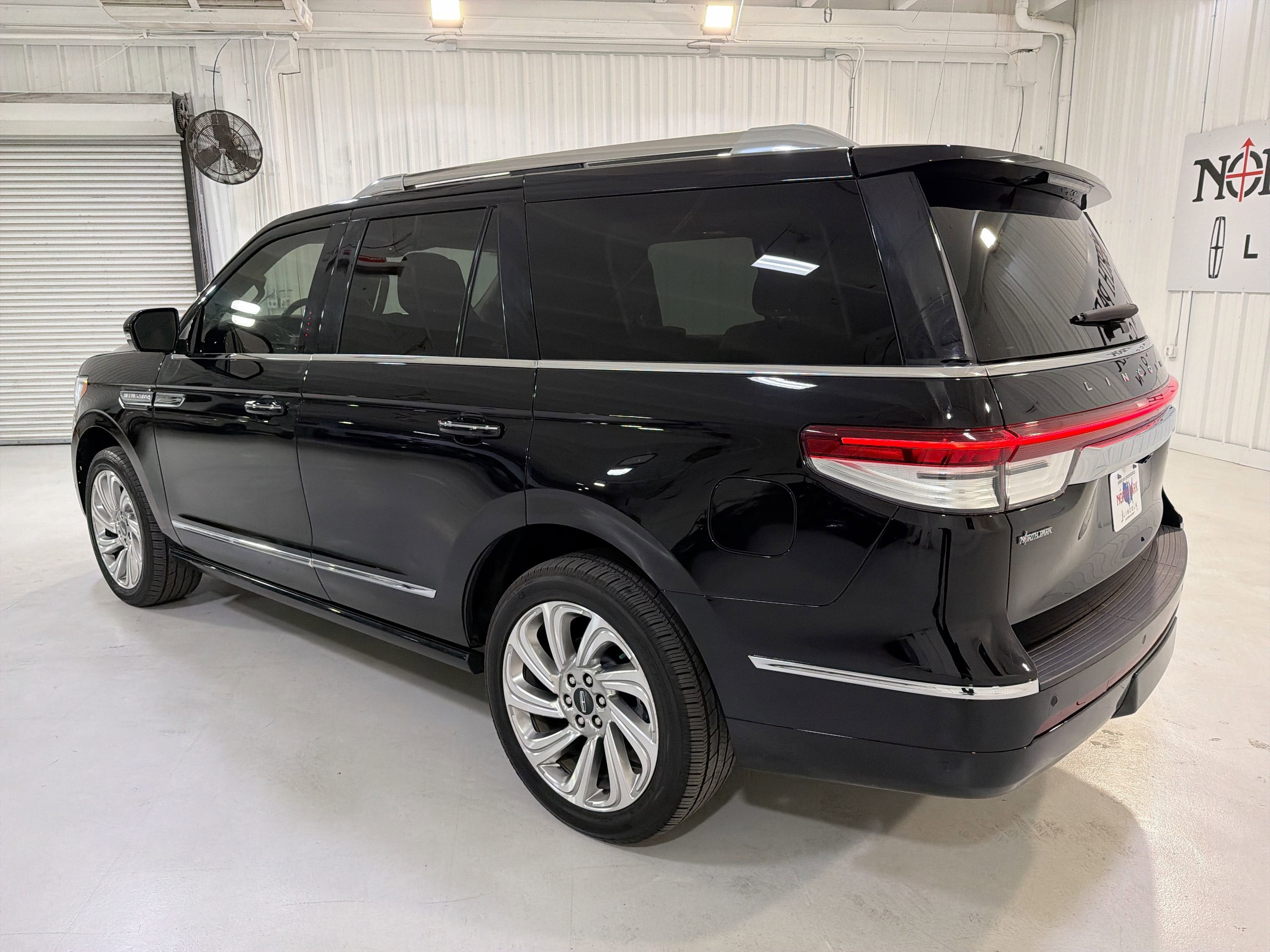 2024 Lincoln Navigator Reserve