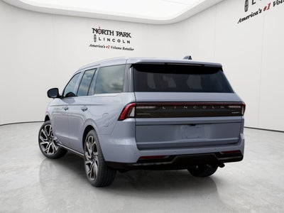 2027 Lincoln Navigator Reserve