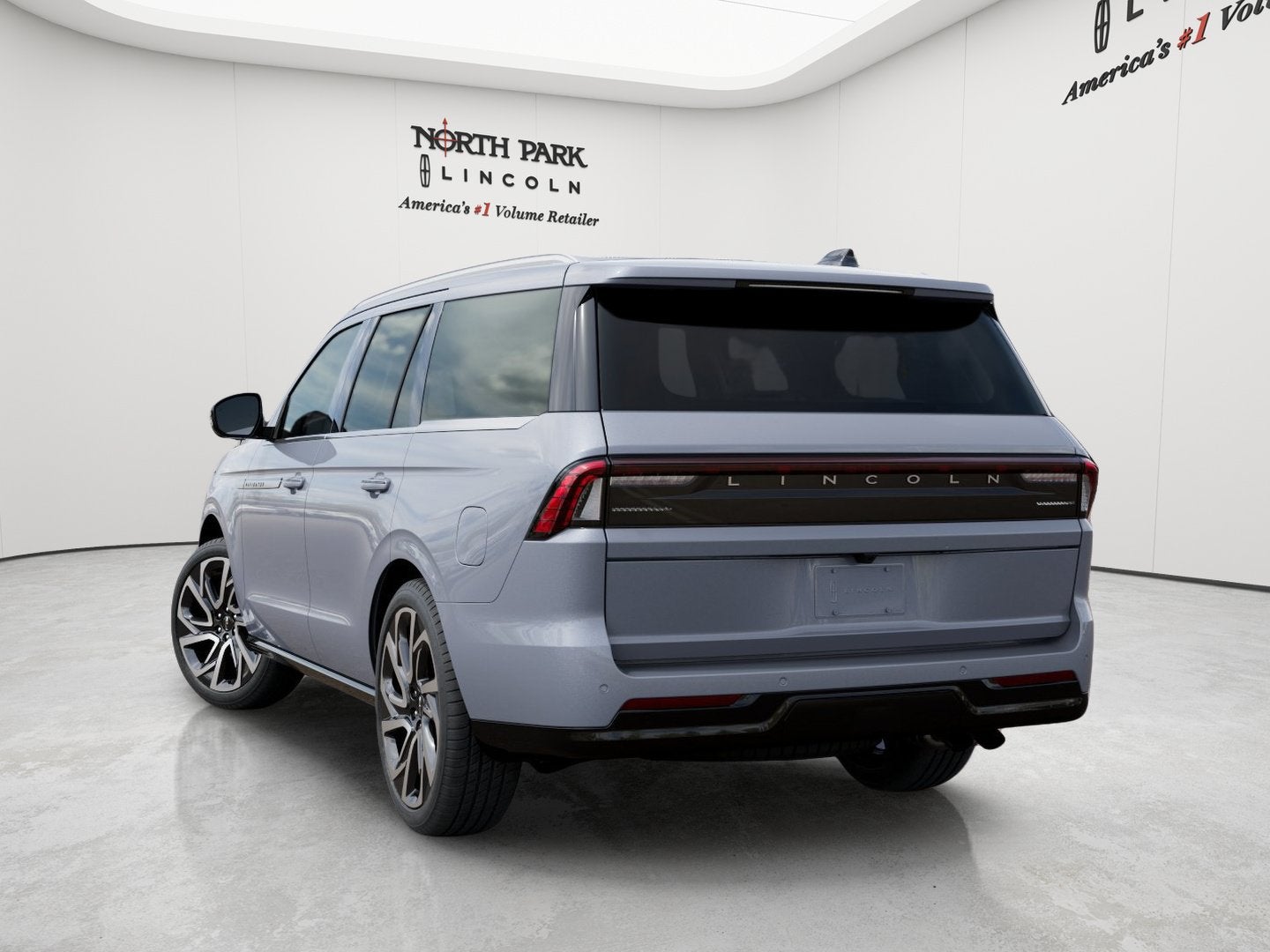 2027 Lincoln Navigator Reserve