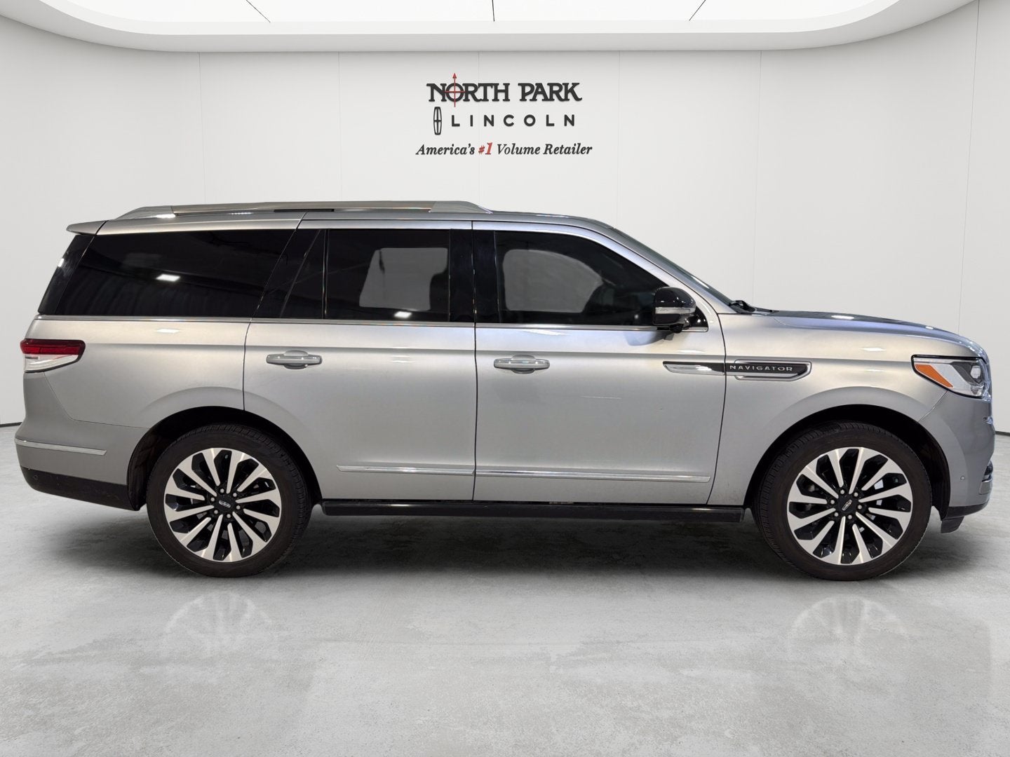2024 Lincoln Navigator Reserve
