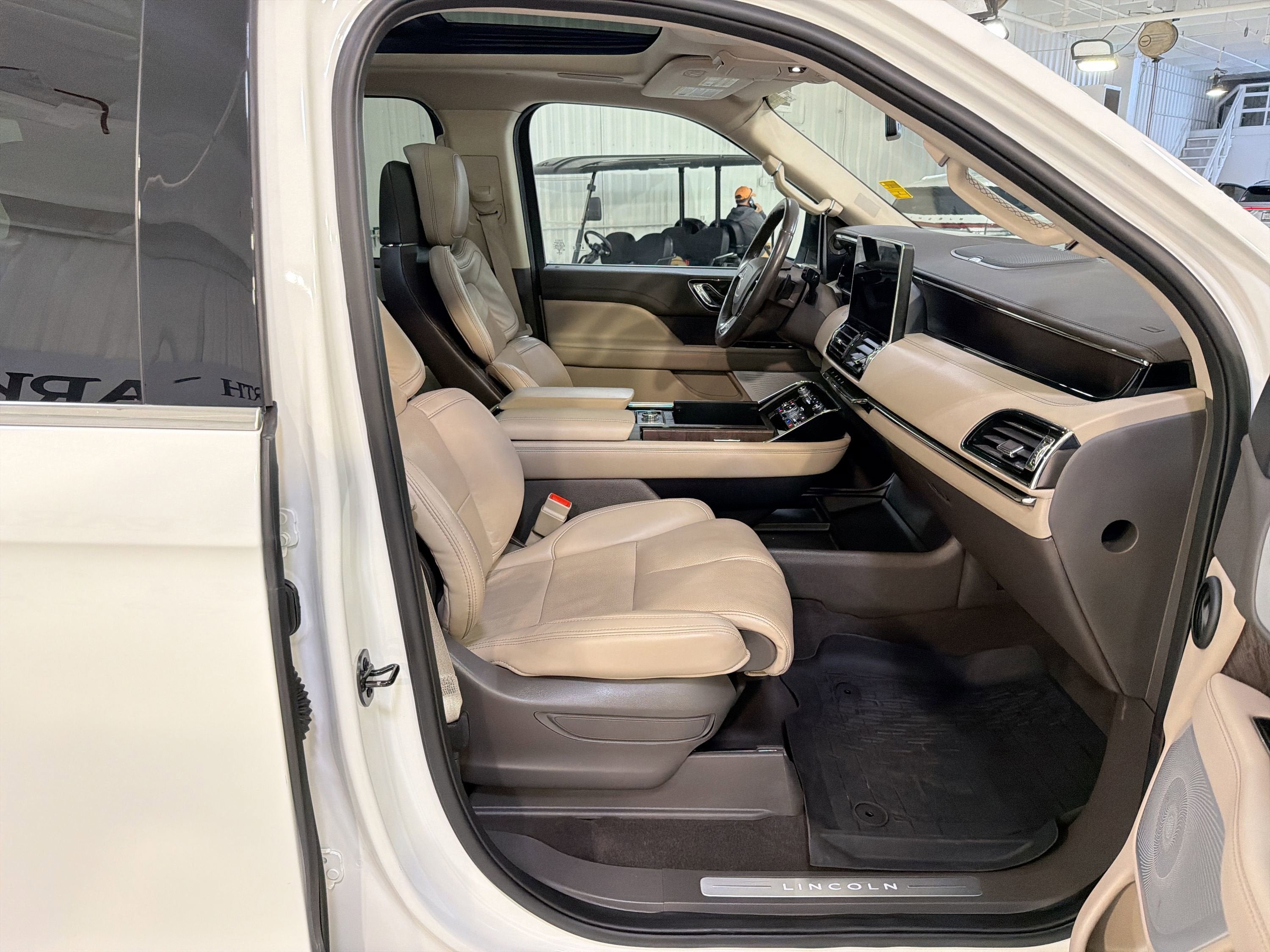 2022 Lincoln Navigator Reserve