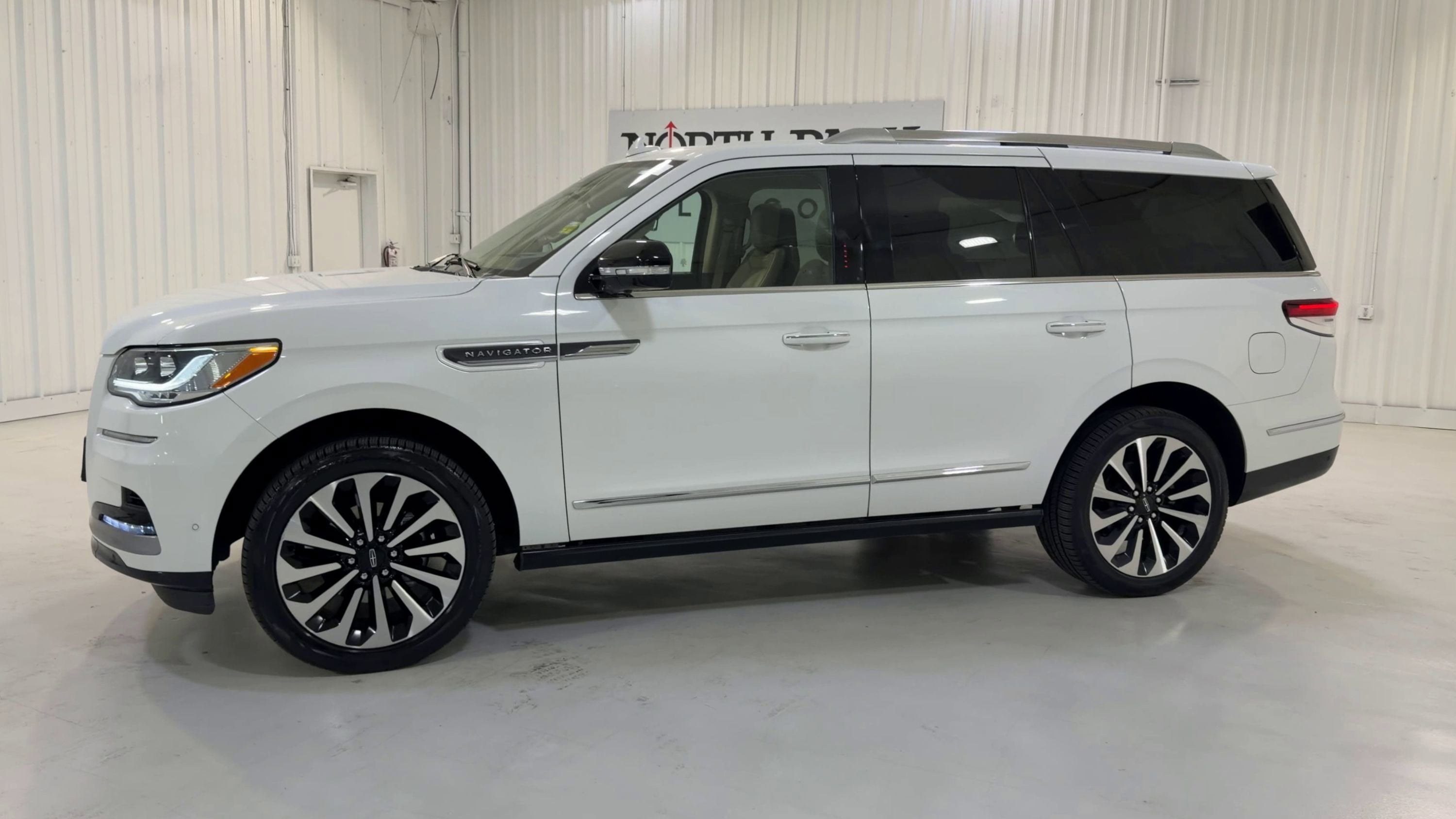 2022 Lincoln Navigator Reserve
