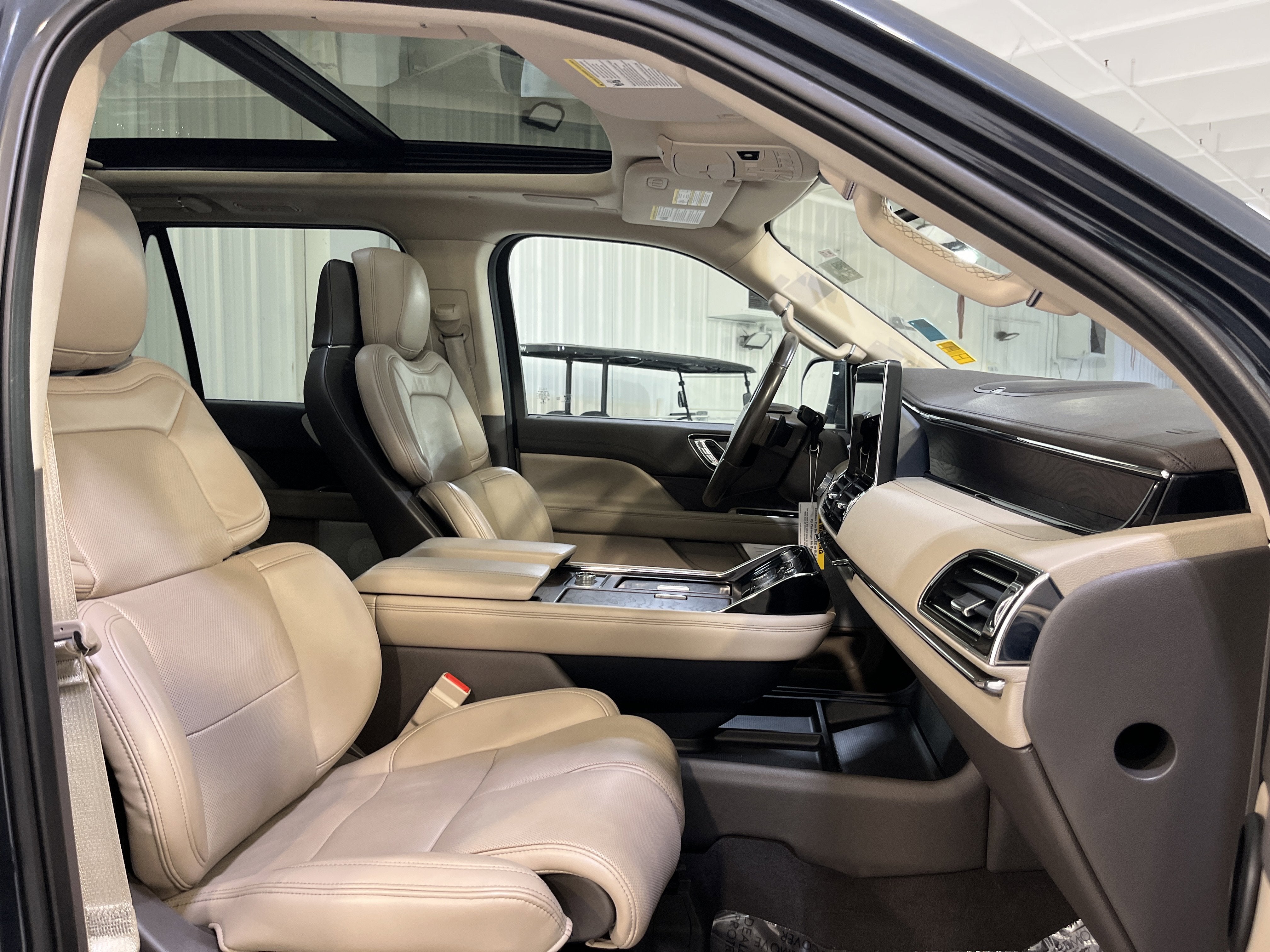 2022 Lincoln Navigator Reserve