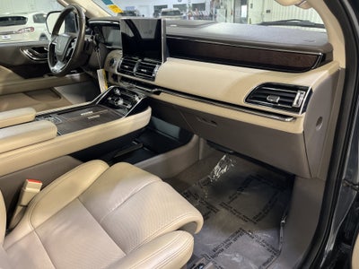 2022 Lincoln Navigator Reserve