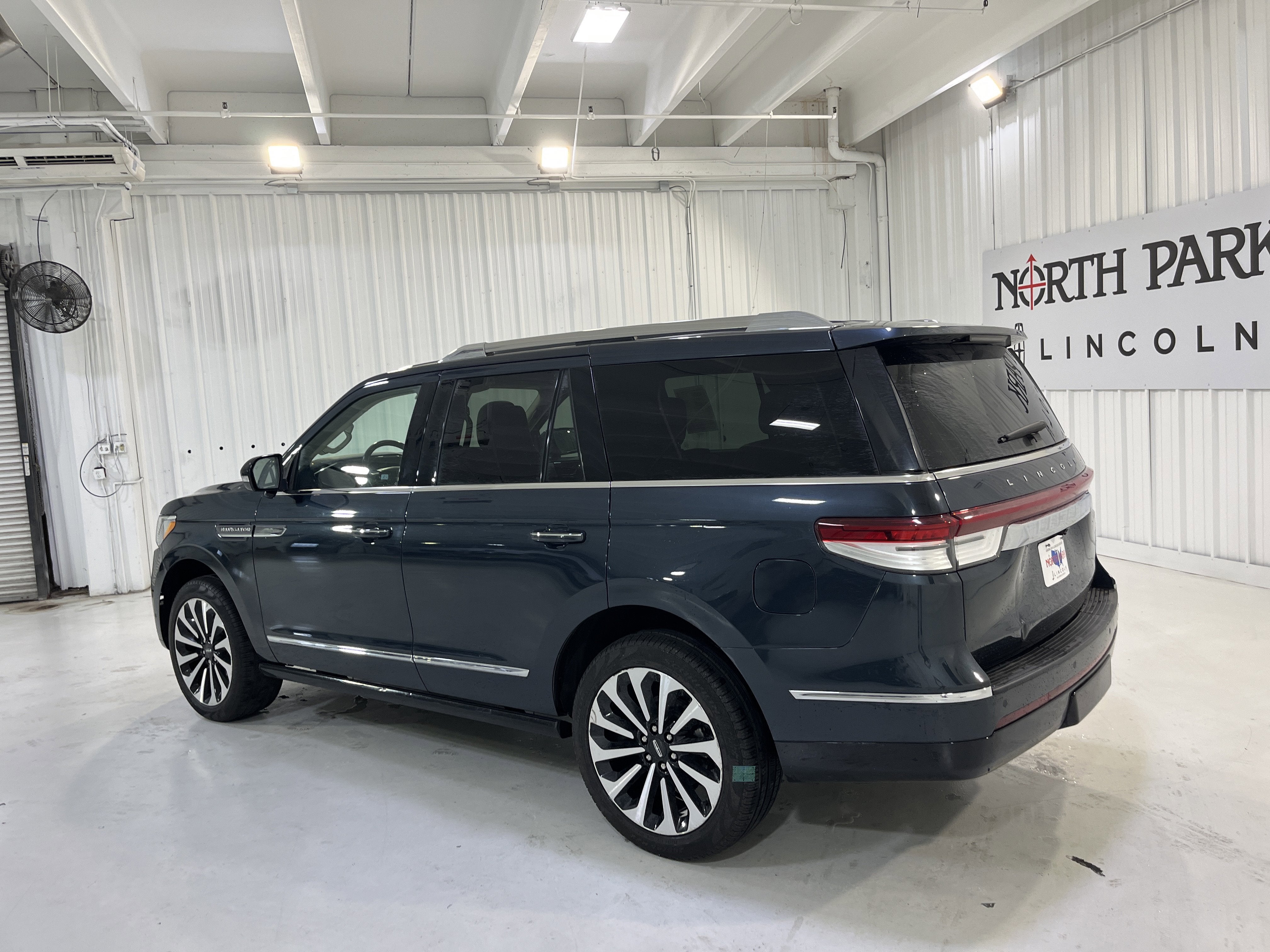 2022 Lincoln Navigator Reserve