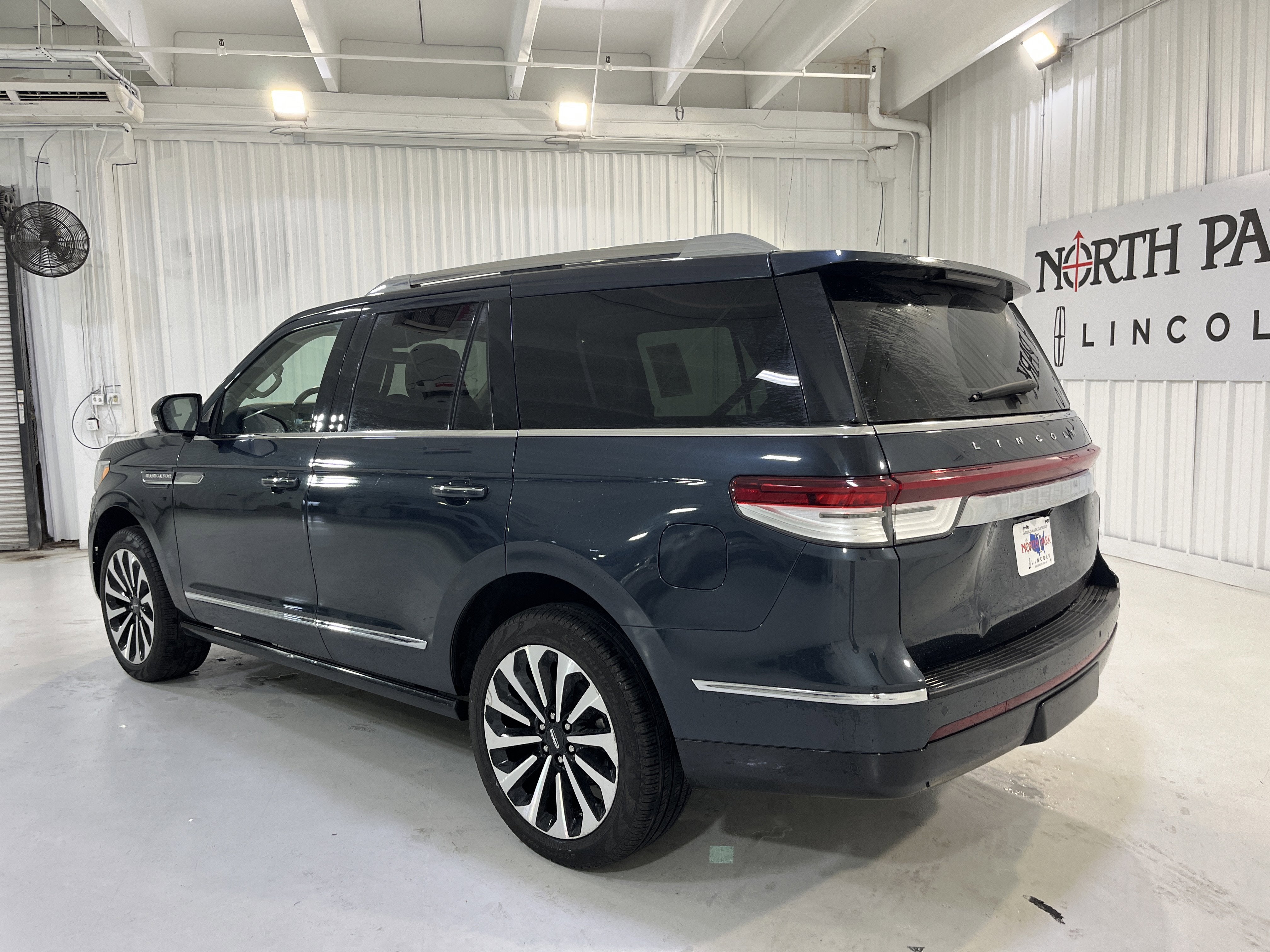 2022 Lincoln Navigator Reserve