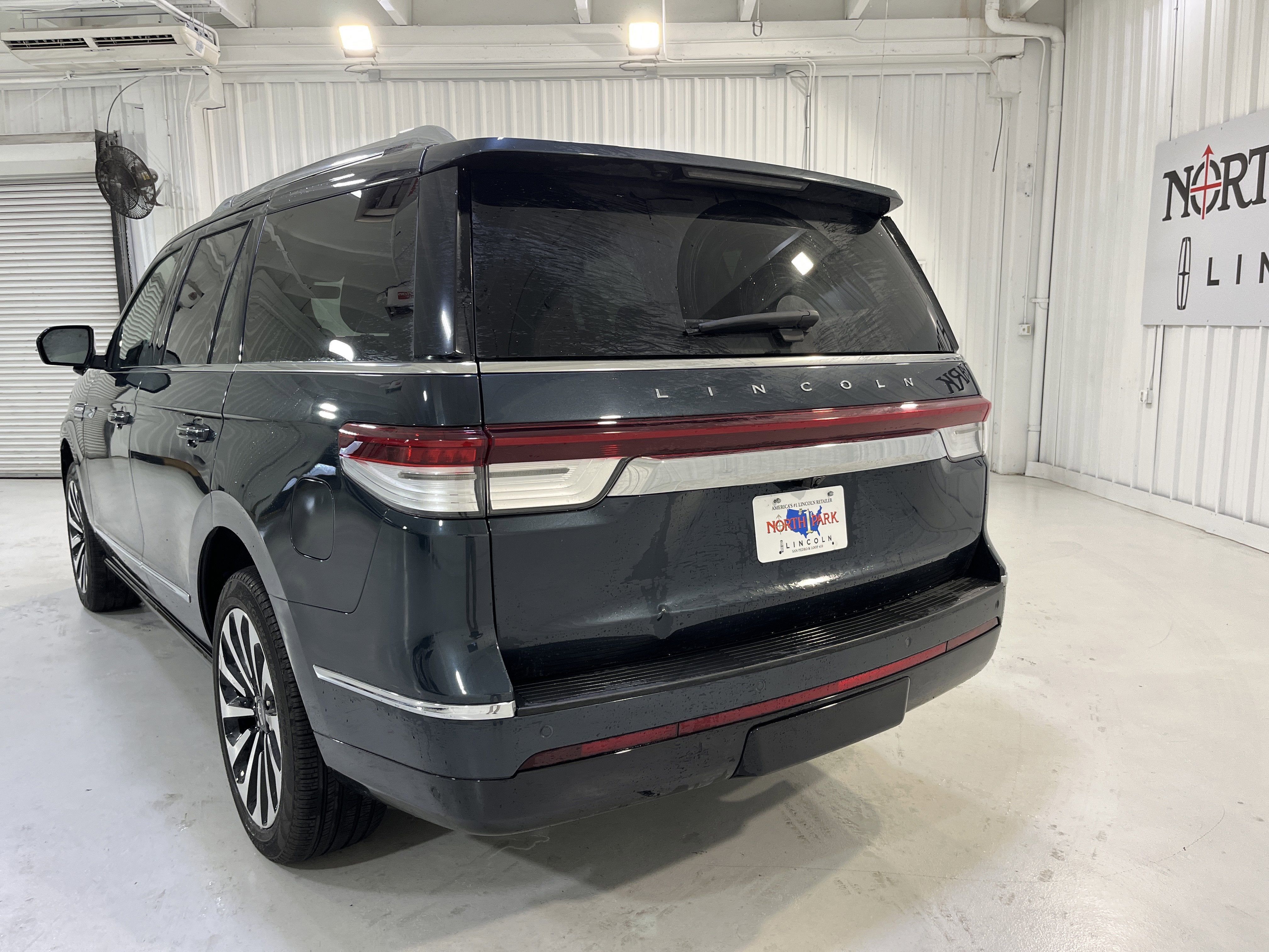 2022 Lincoln Navigator Reserve