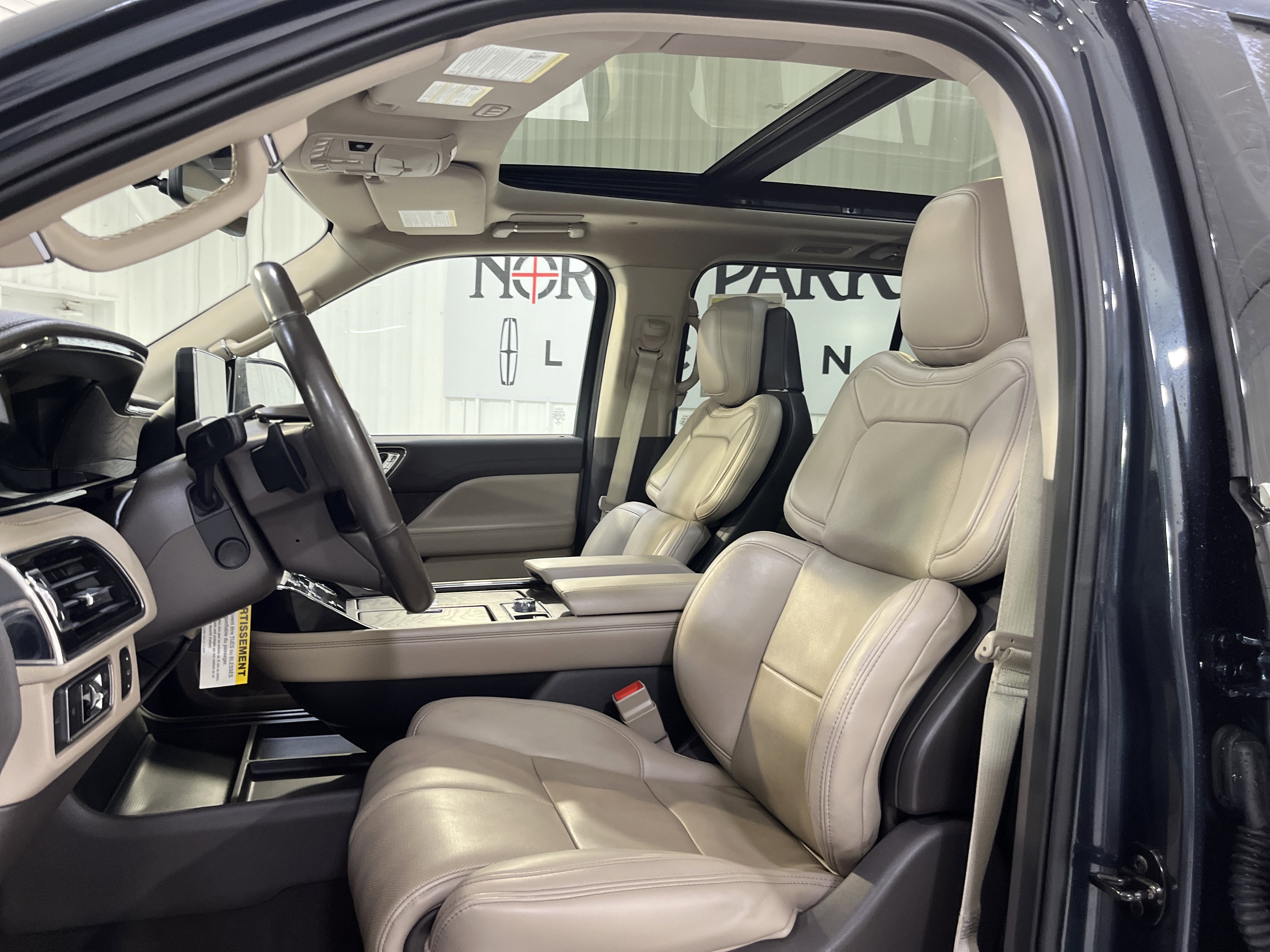 2022 Lincoln Navigator Reserve