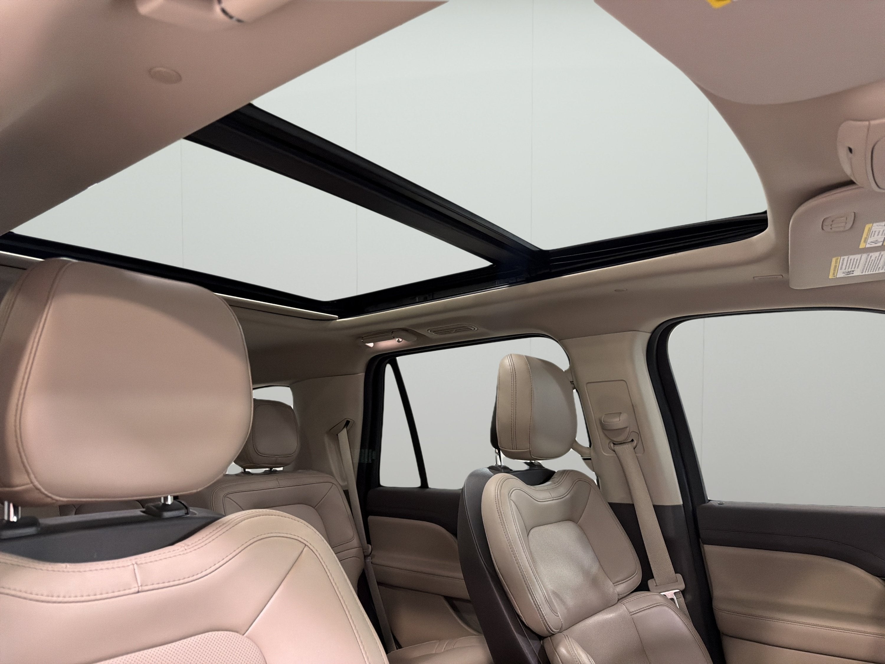 2022 Lincoln Navigator Standard