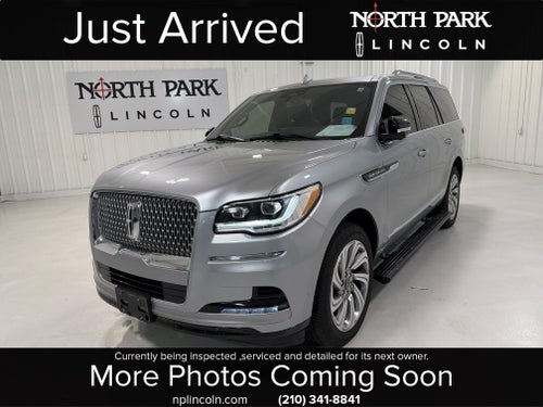 2023 Lincoln Navigator Standard