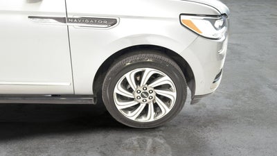 2023 Lincoln Navigator Standard