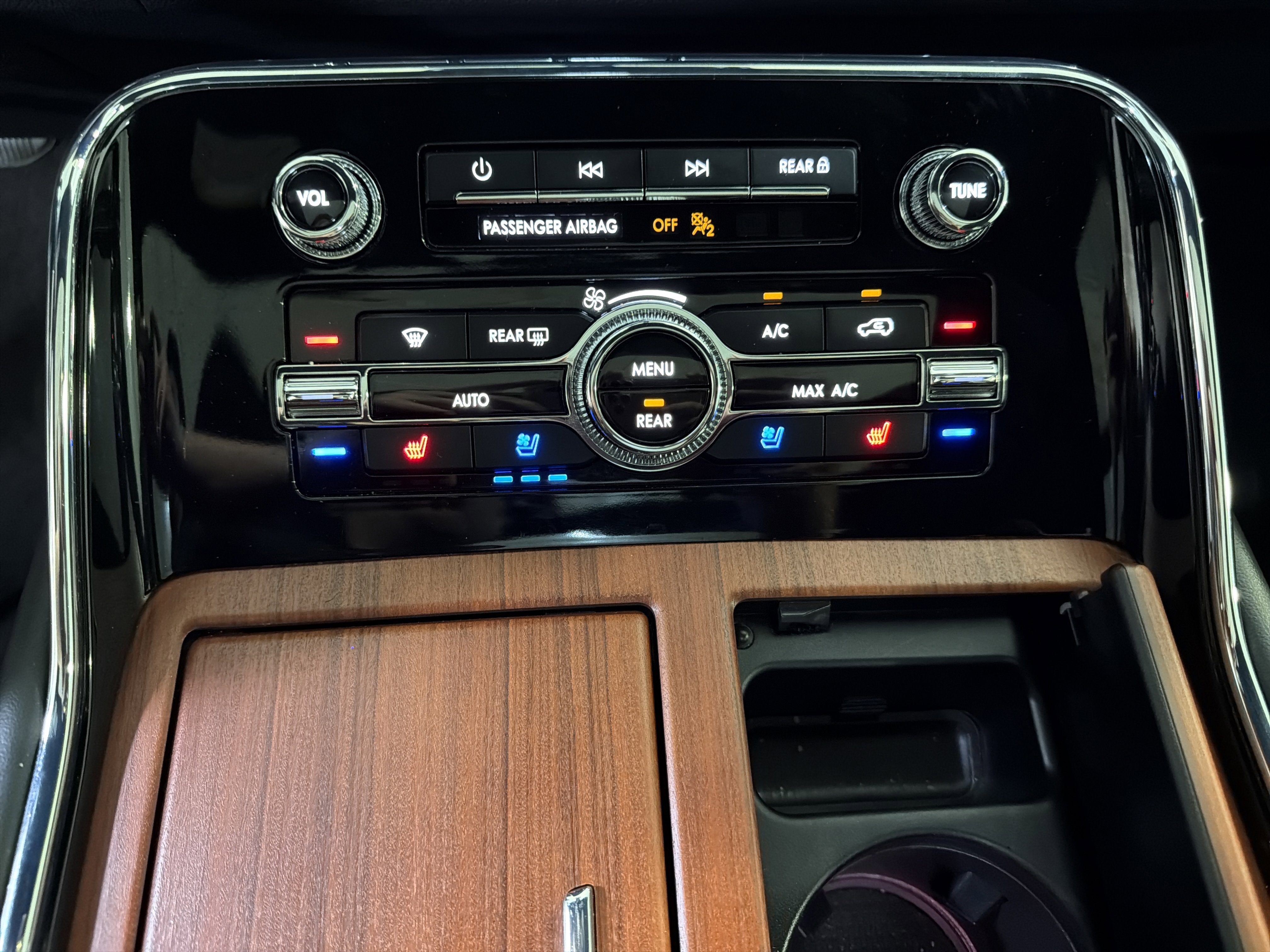 2024 Lincoln Navigator Premiere
