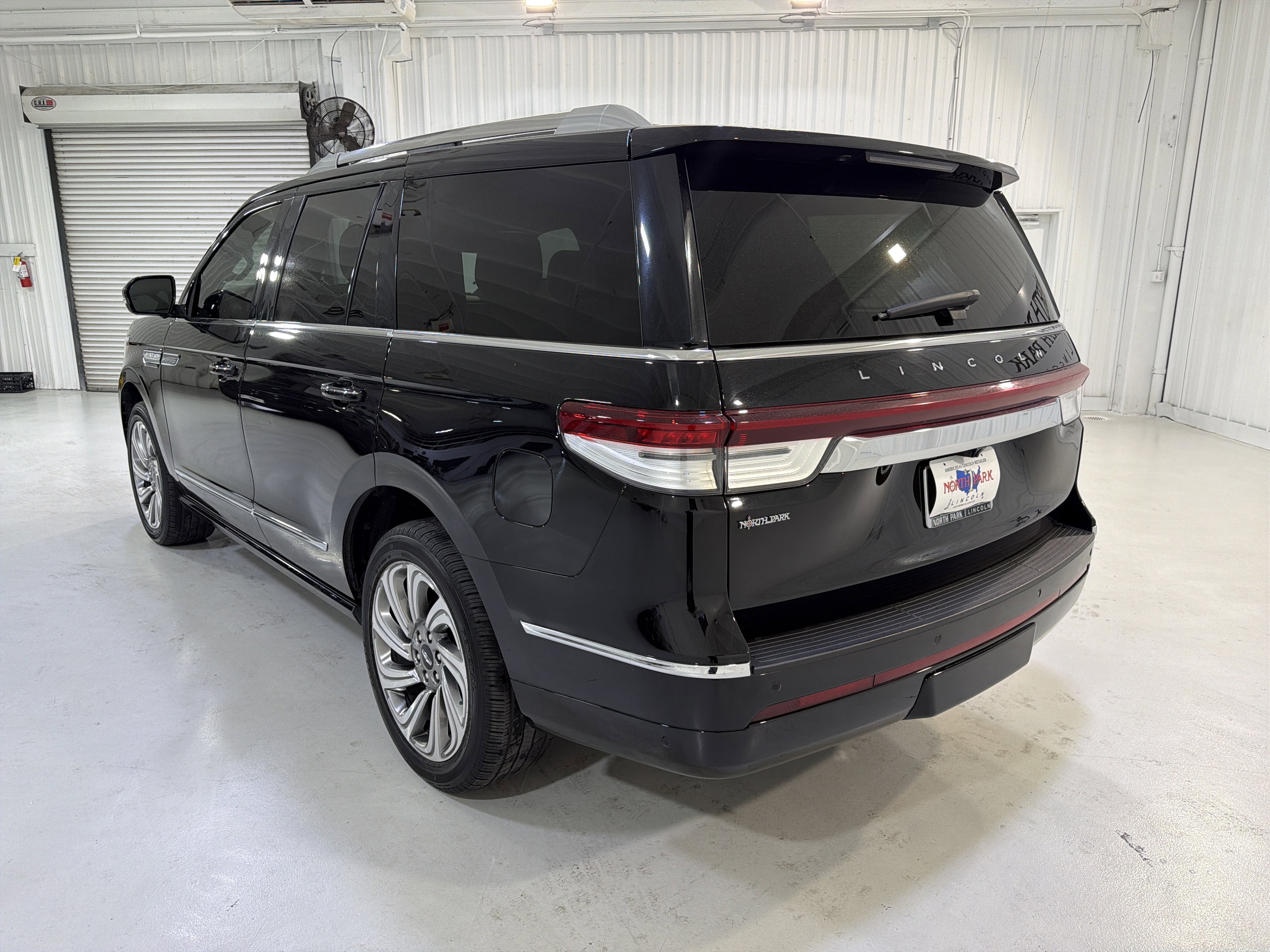 2024 Lincoln Navigator Premiere