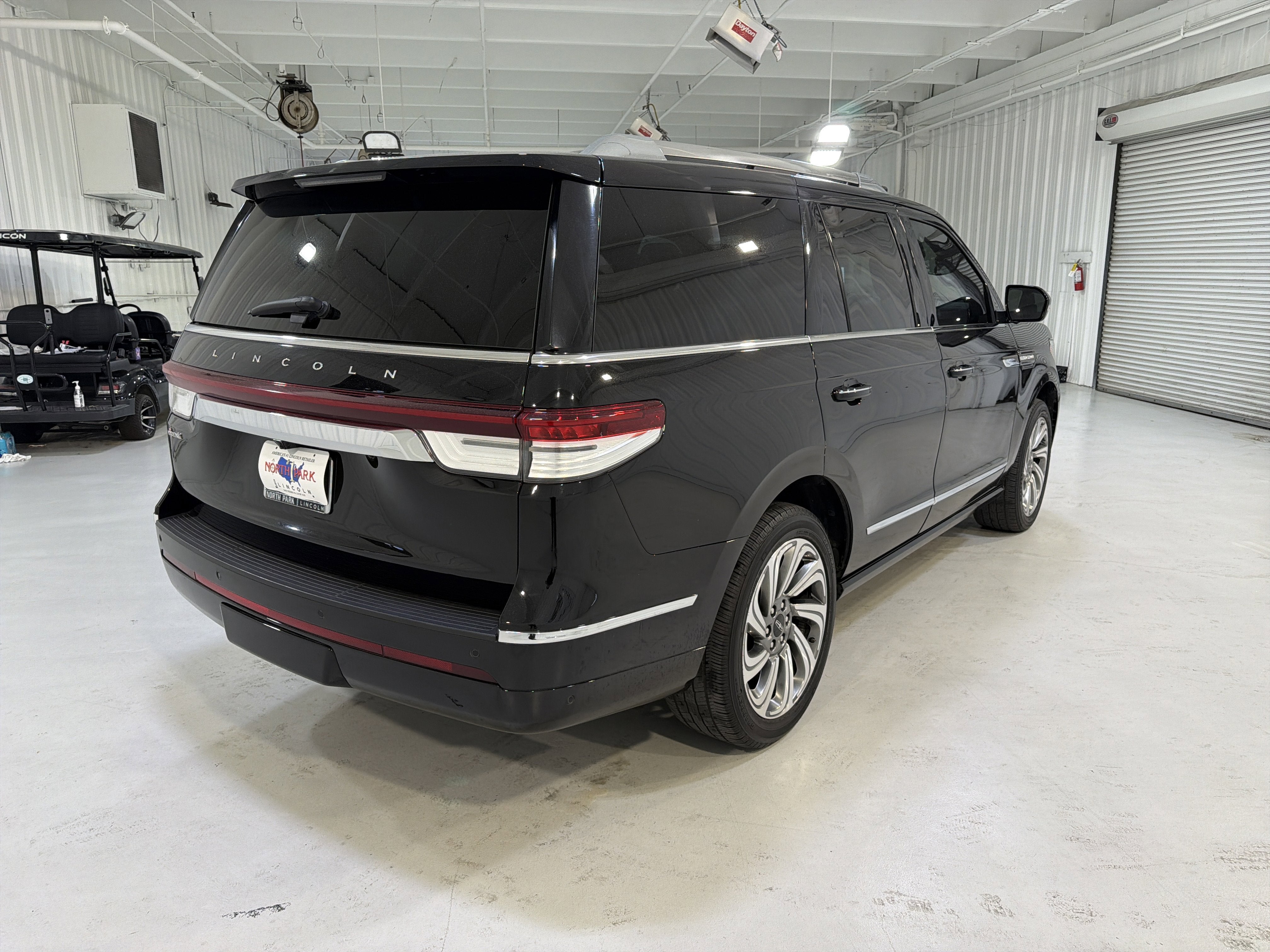 2024 Lincoln Navigator Premiere