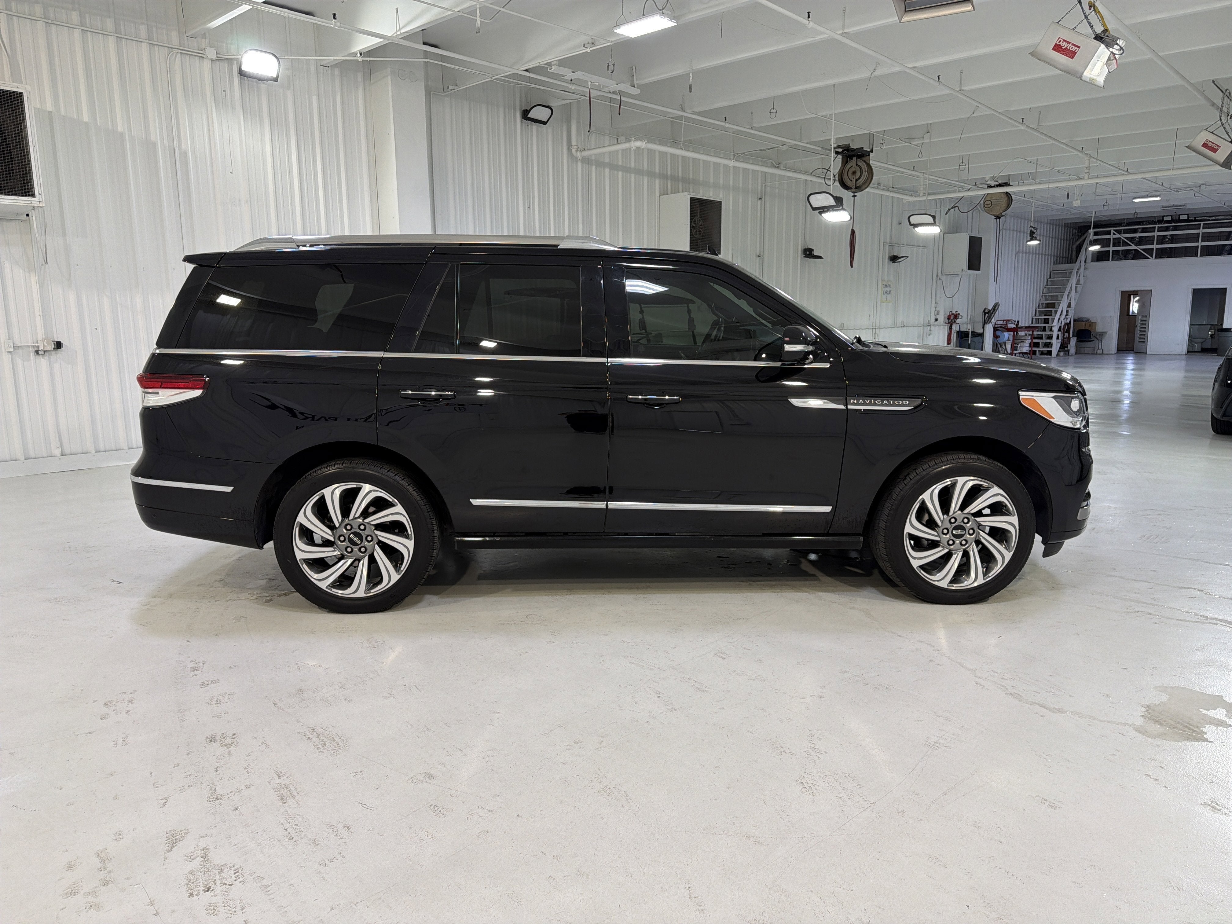 2024 Lincoln Navigator Premiere