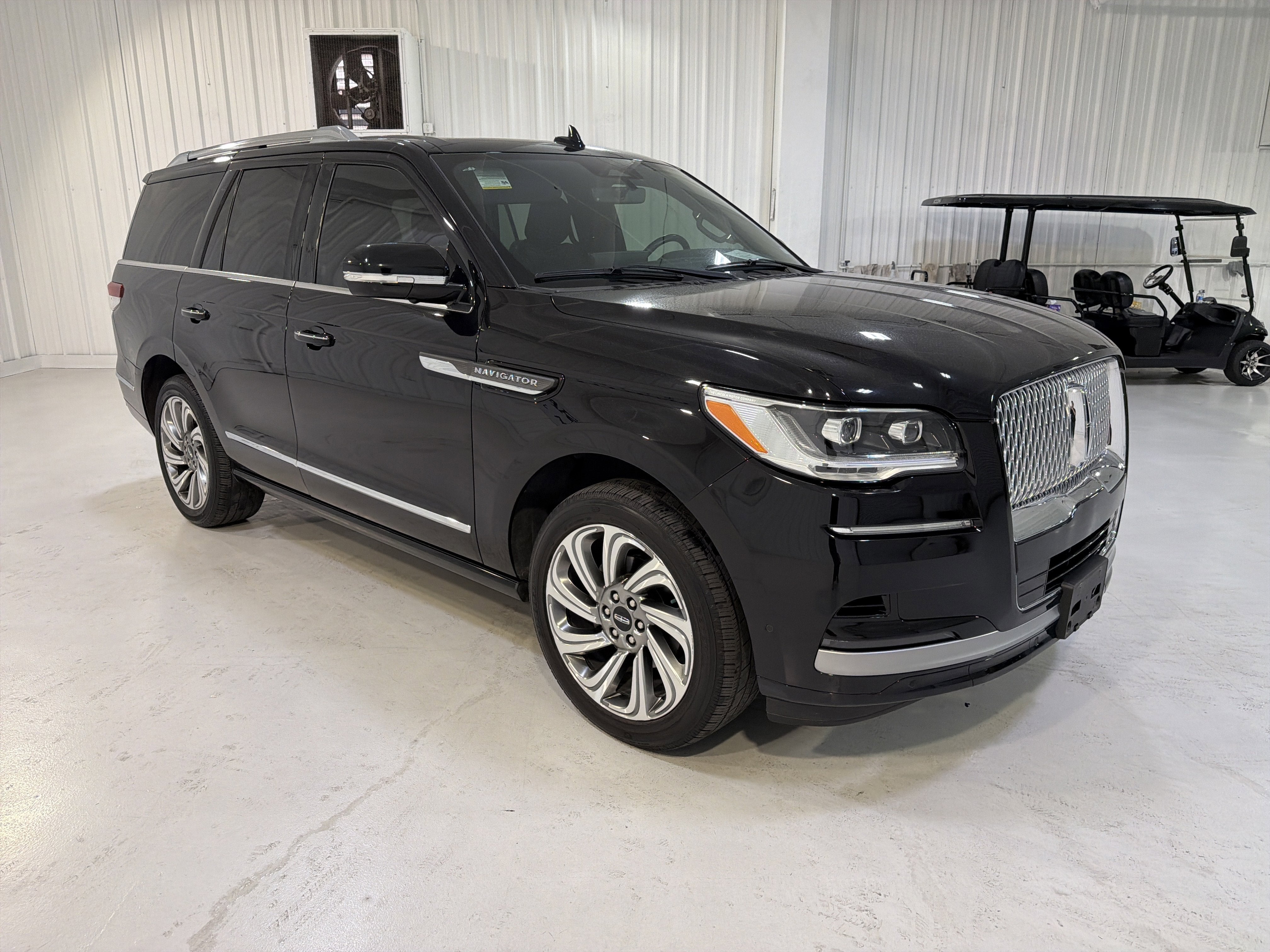 2024 Lincoln Navigator Premiere