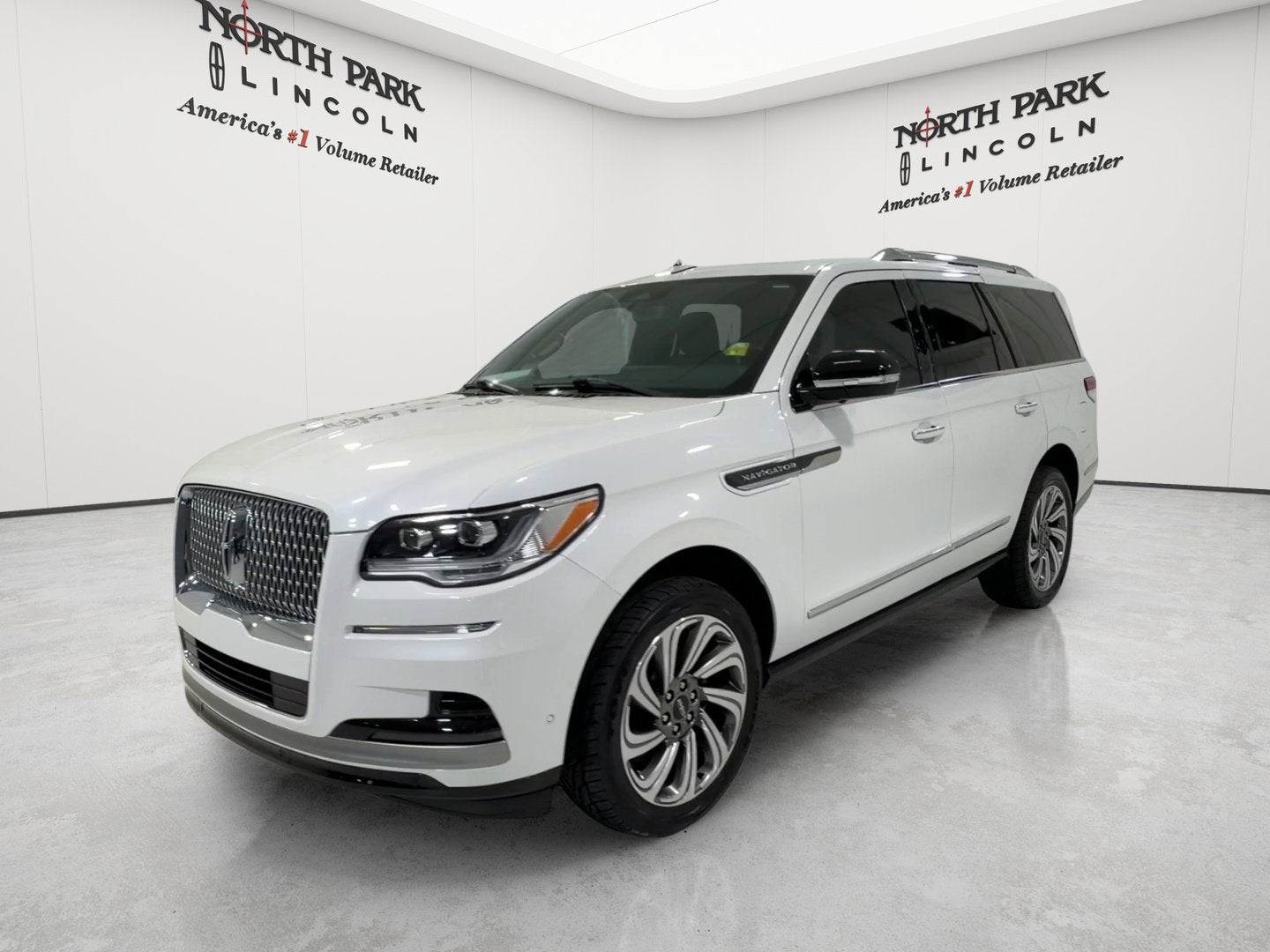 2024 Lincoln Navigator Premiere