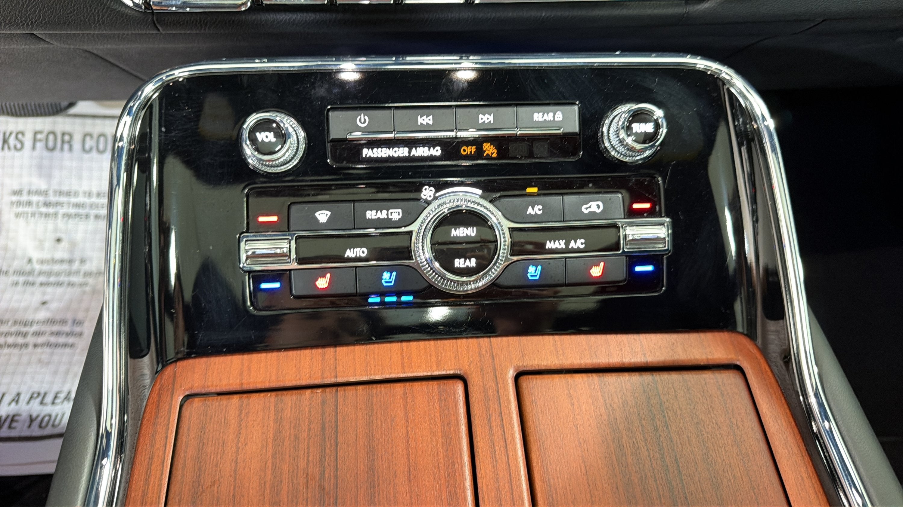 2024 Lincoln Navigator Premiere