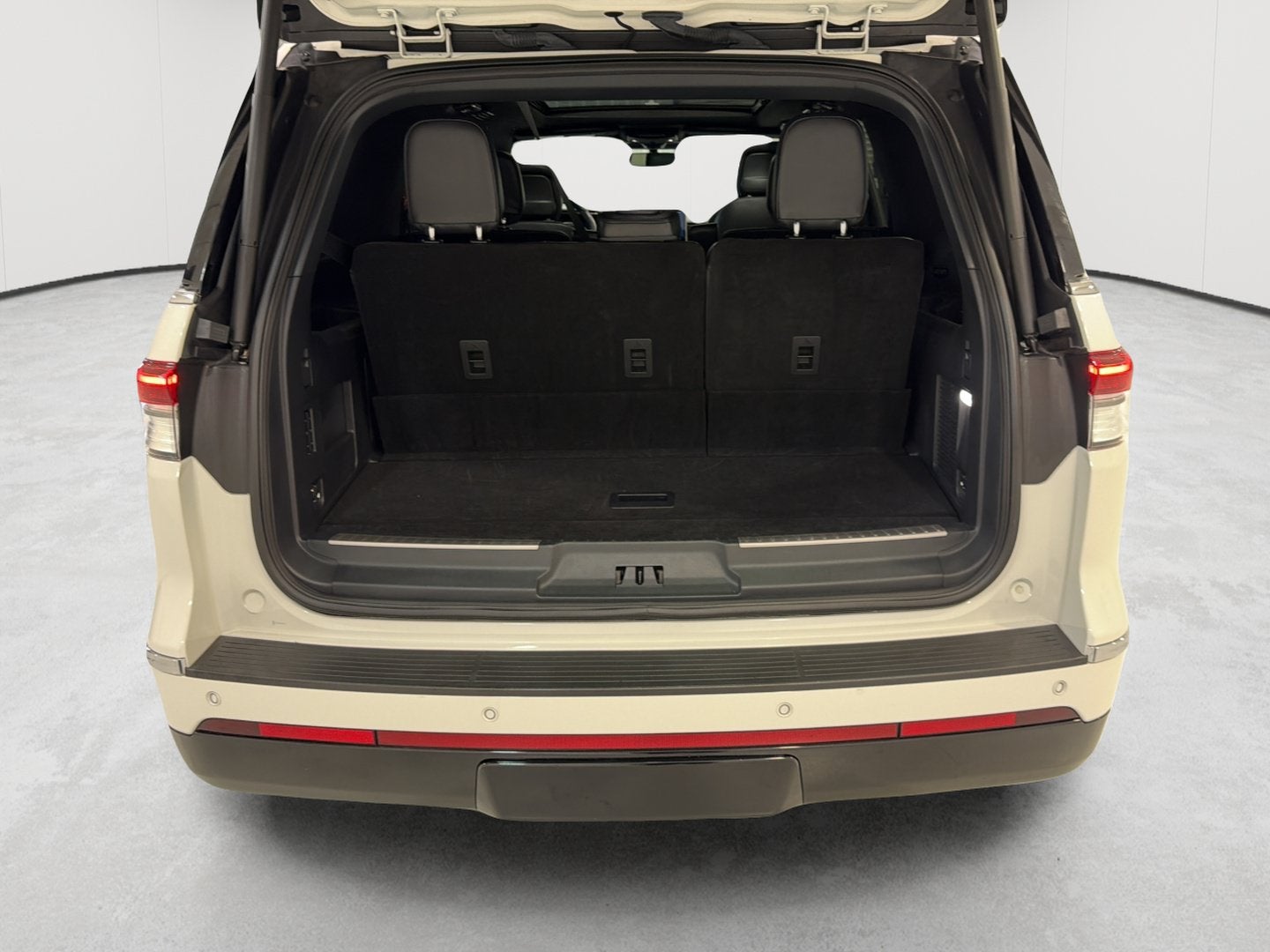 2024 Lincoln Navigator Premiere
