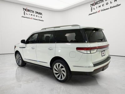 2024 Lincoln Navigator Premiere