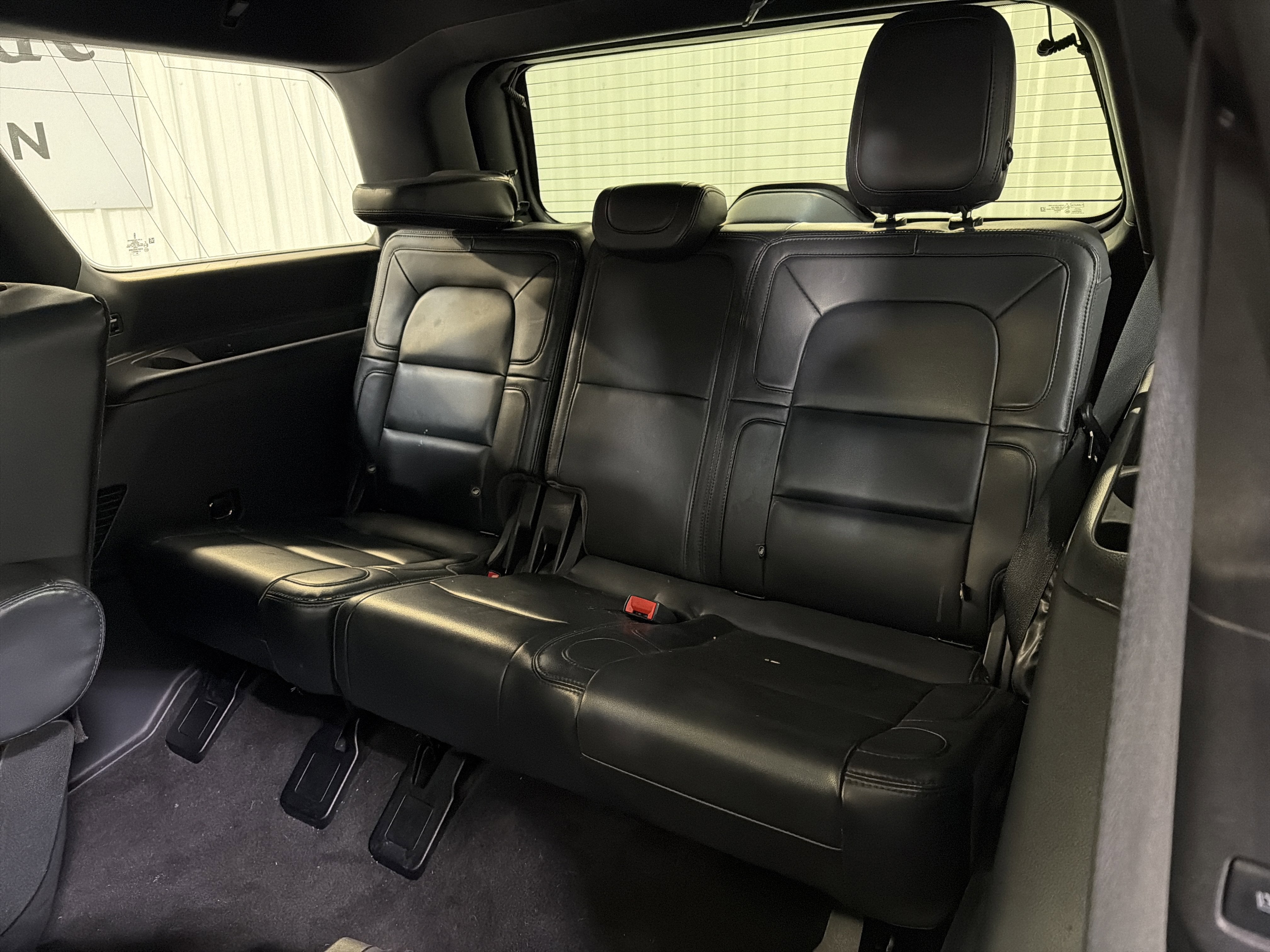 2022 Lincoln Navigator Standard