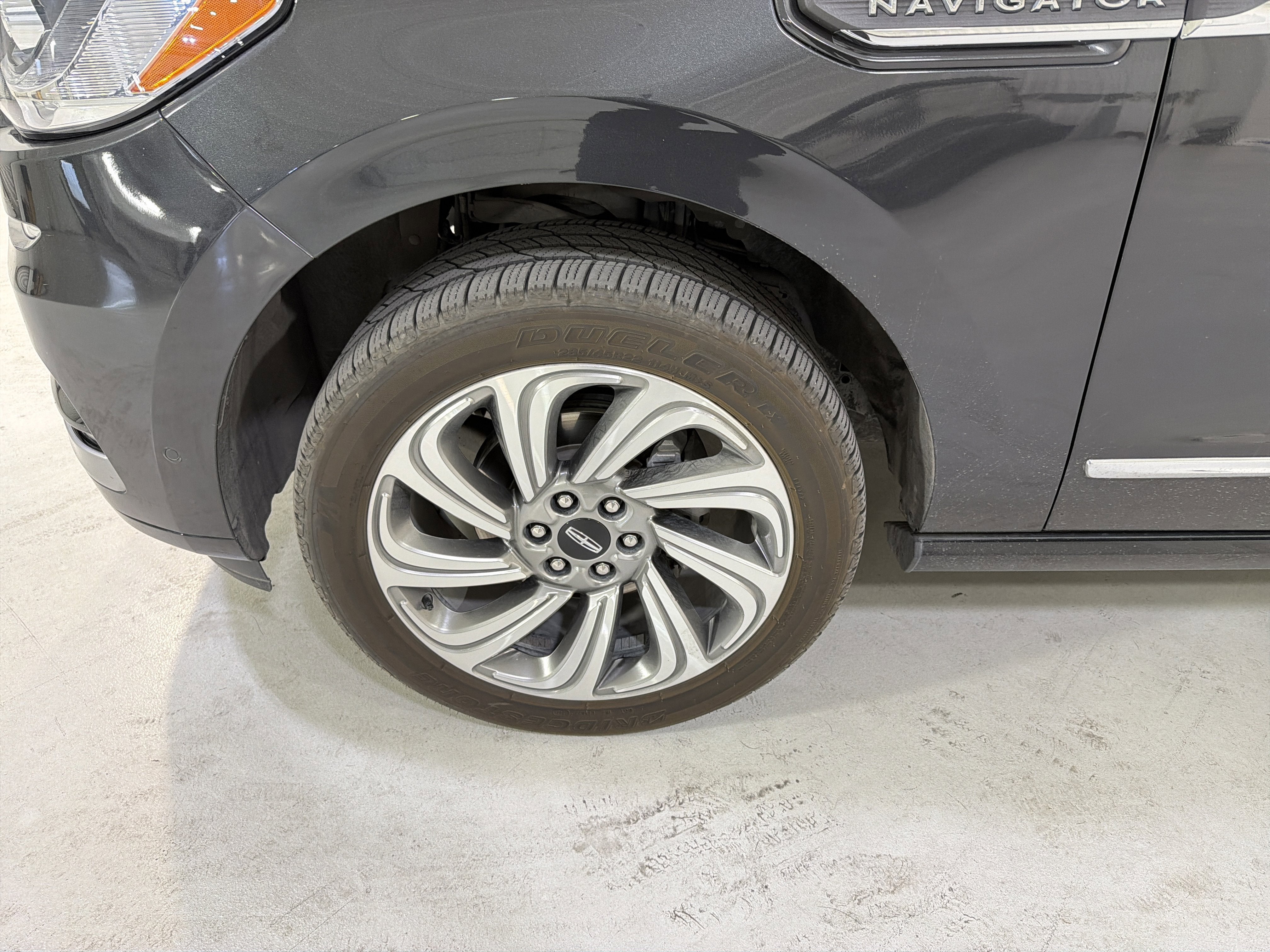 2022 Lincoln Navigator Standard