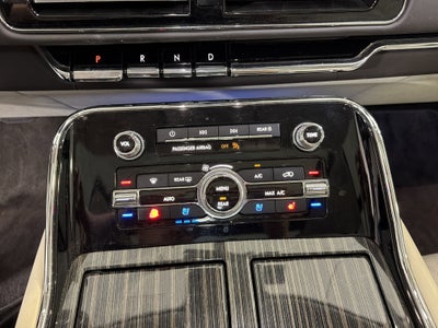 2023 Lincoln Navigator Black Label