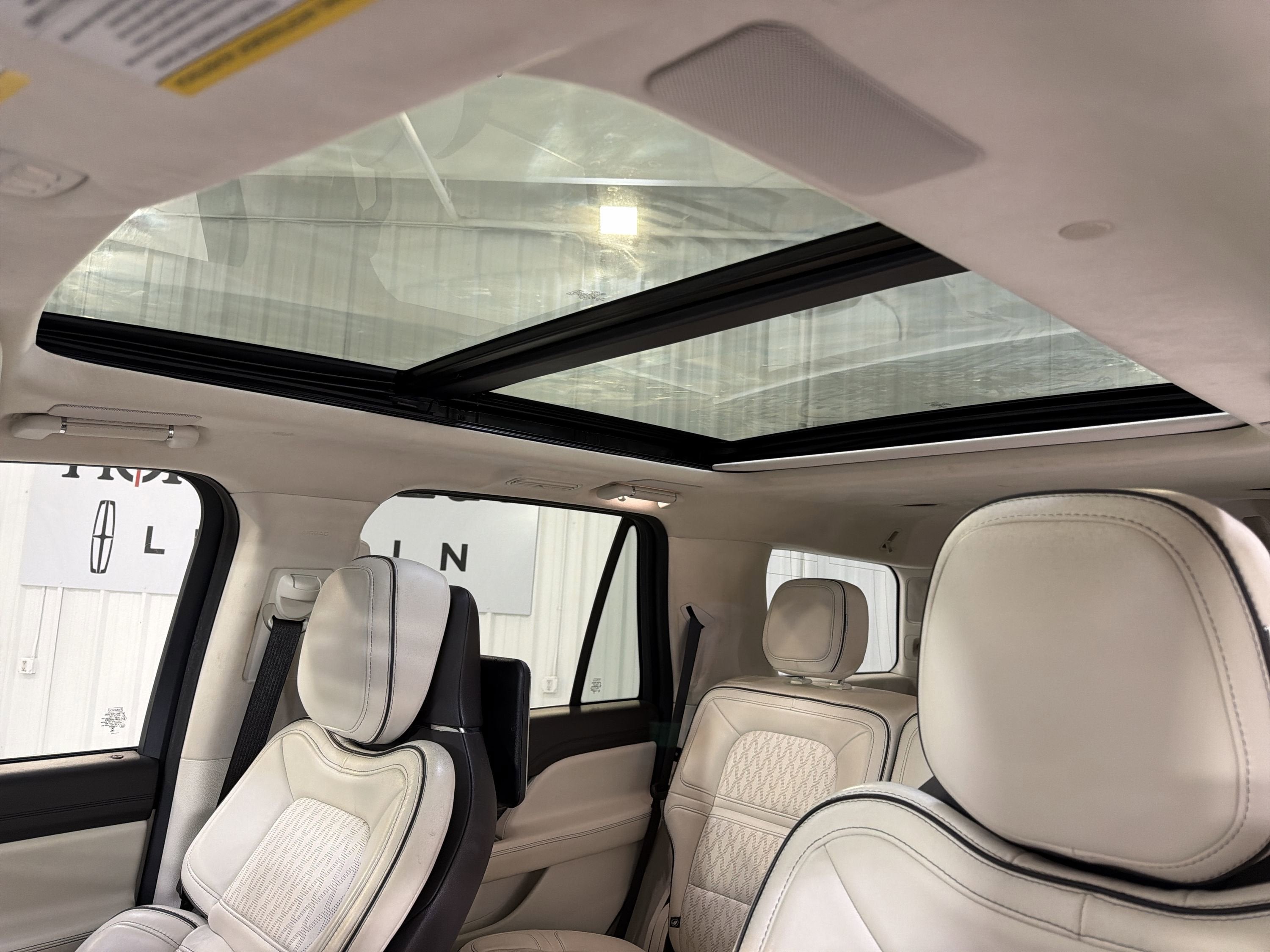 2023 Lincoln Navigator Black Label