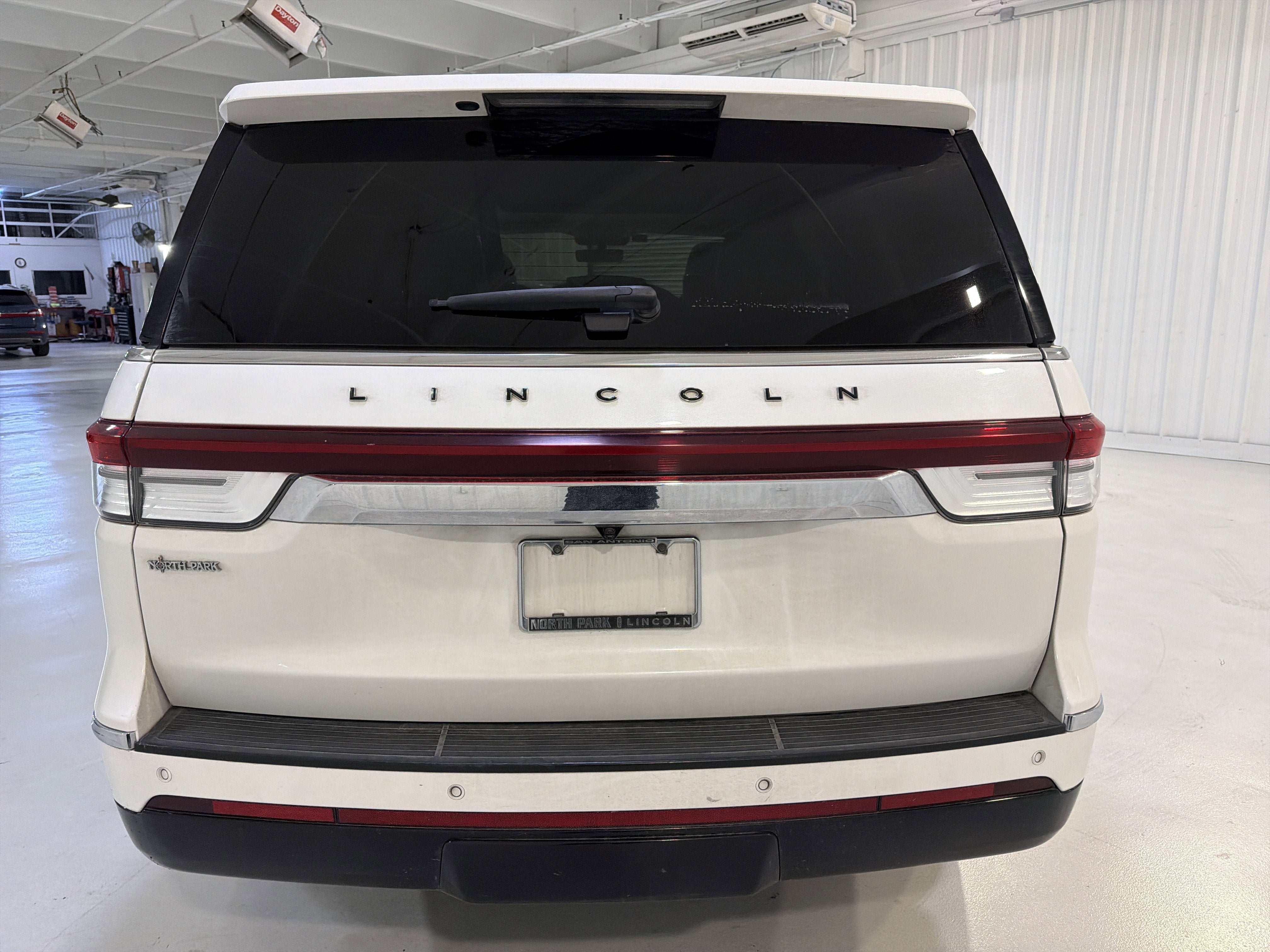 2023 Lincoln Navigator Black Label