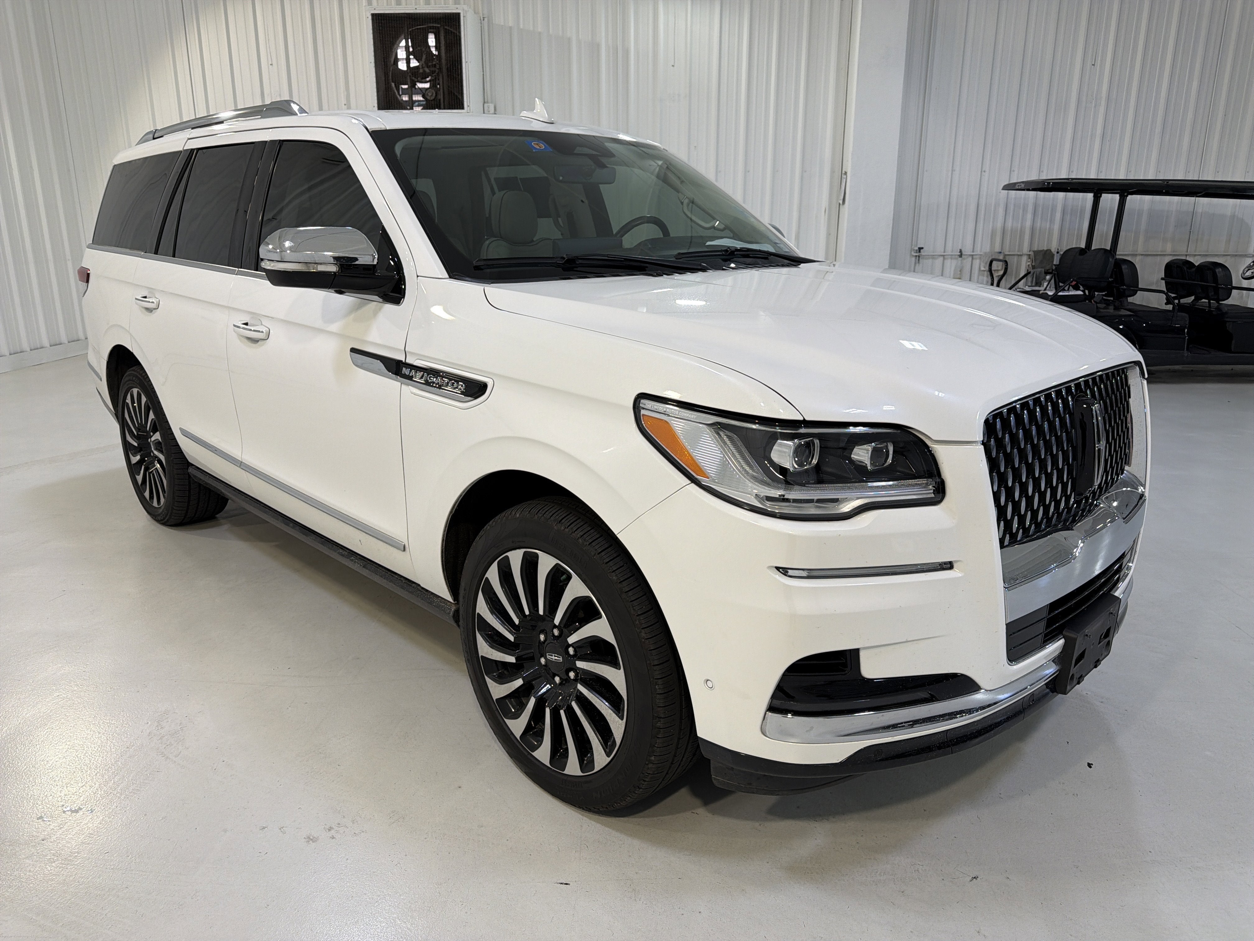 2023 Lincoln Navigator Black Label