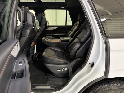 2025 Lincoln Navigator Black Label