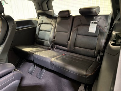 2025 Lincoln Navigator Black Label