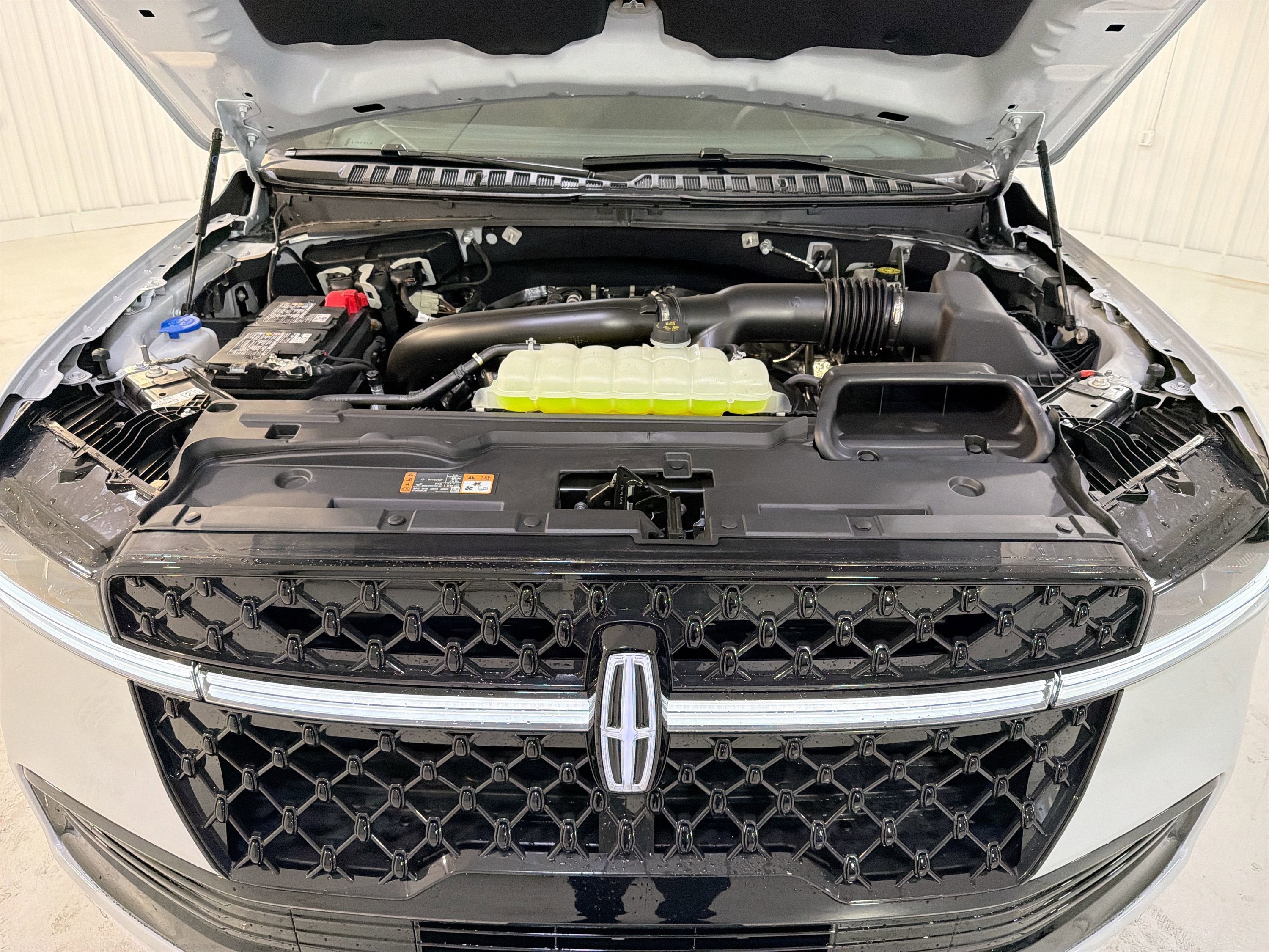 2025 Lincoln Navigator Black Label