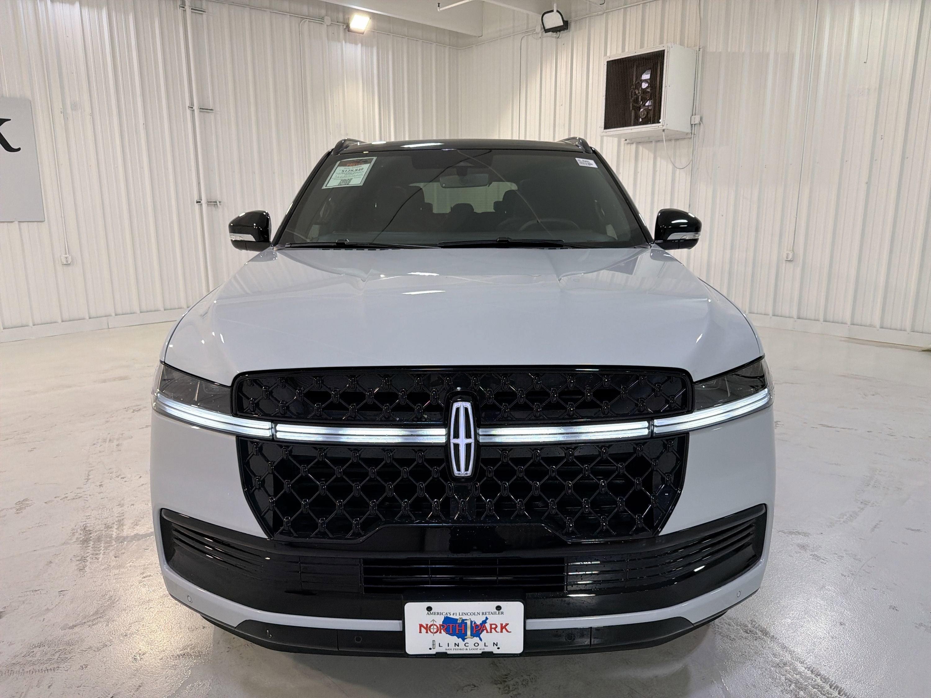 2025 Lincoln Navigator Black Label